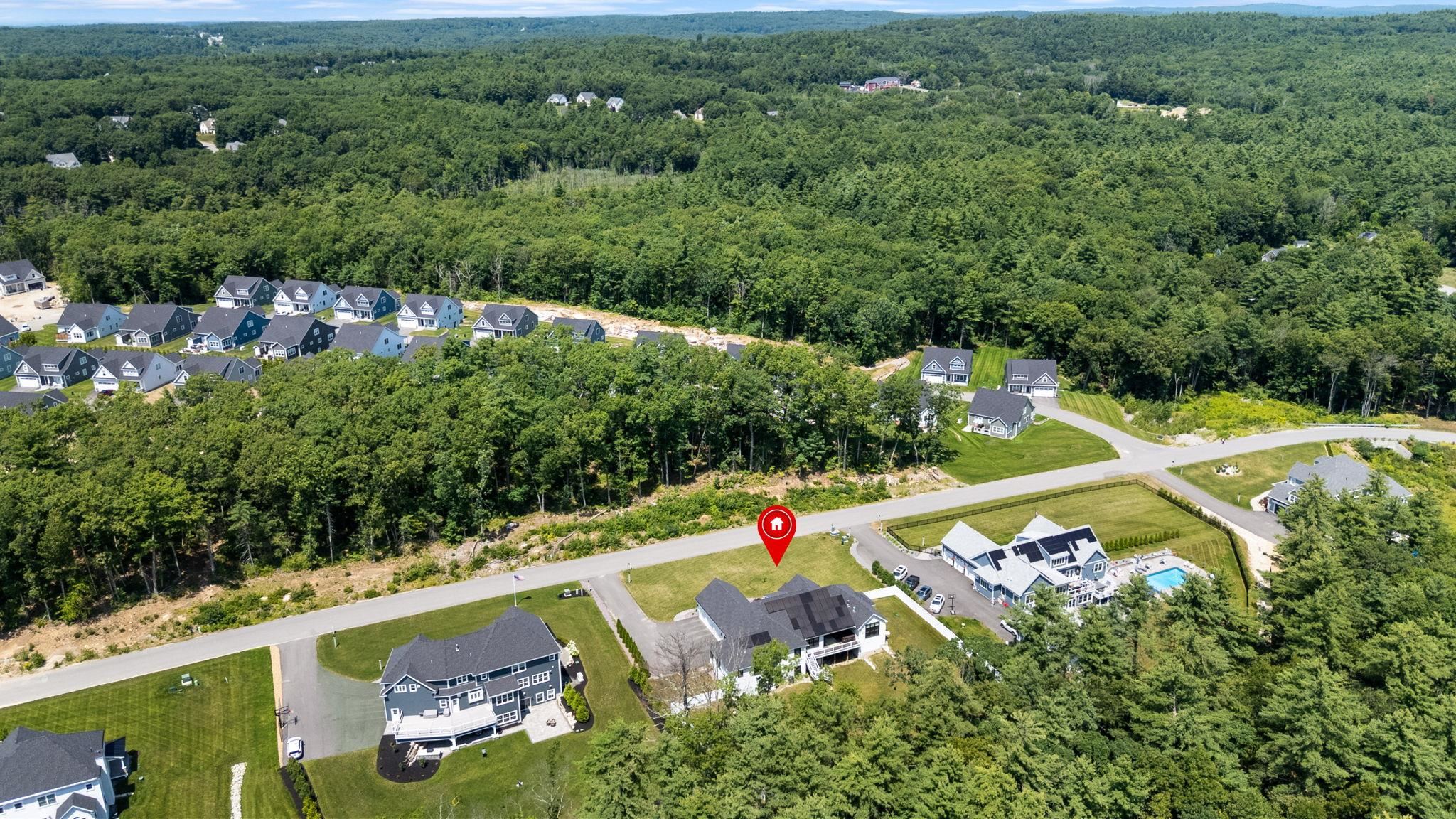 7 Lilac Ridge Rd, Windham, NH 03087