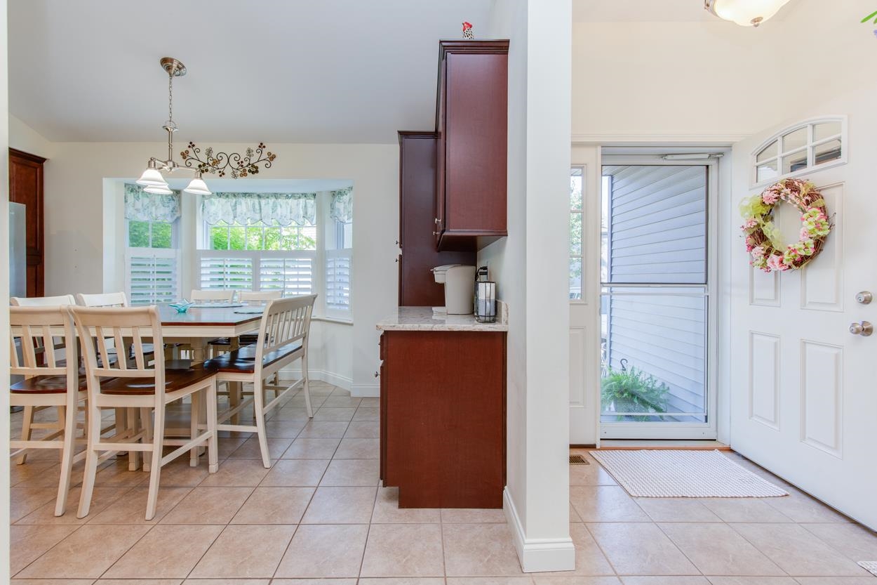 1 Guernsey Dr, Atkinson, NH 03811