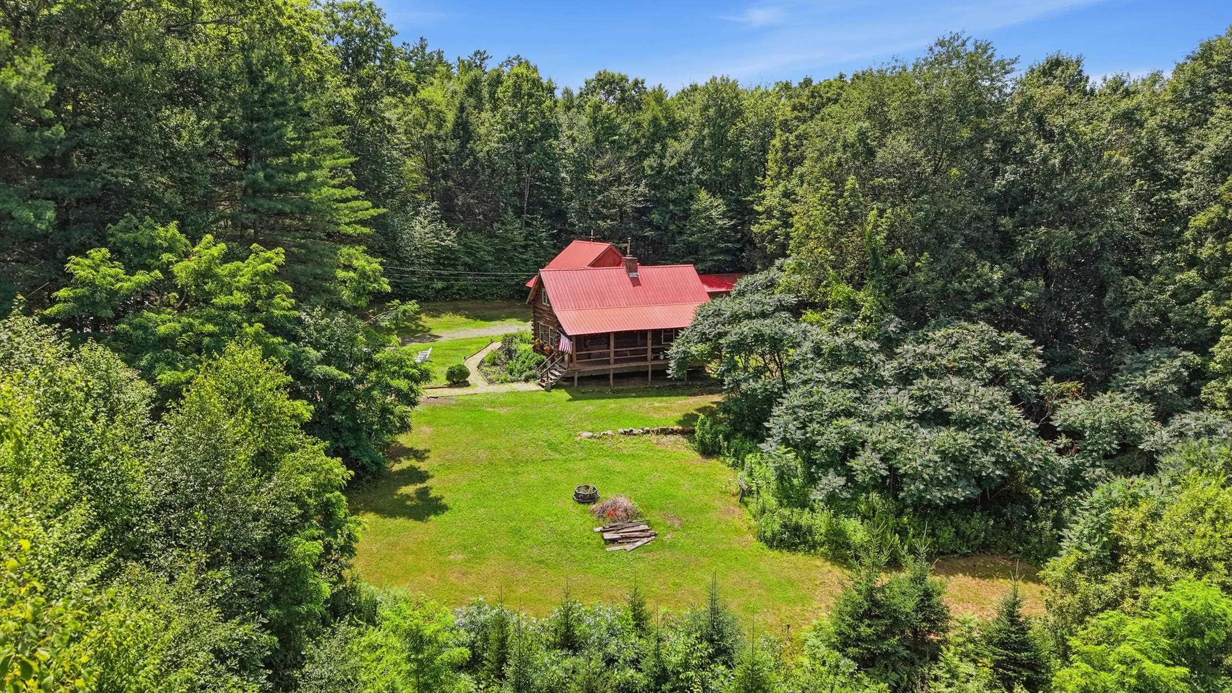 484 Scofield Mountain Rd, Winchester, NH 03470