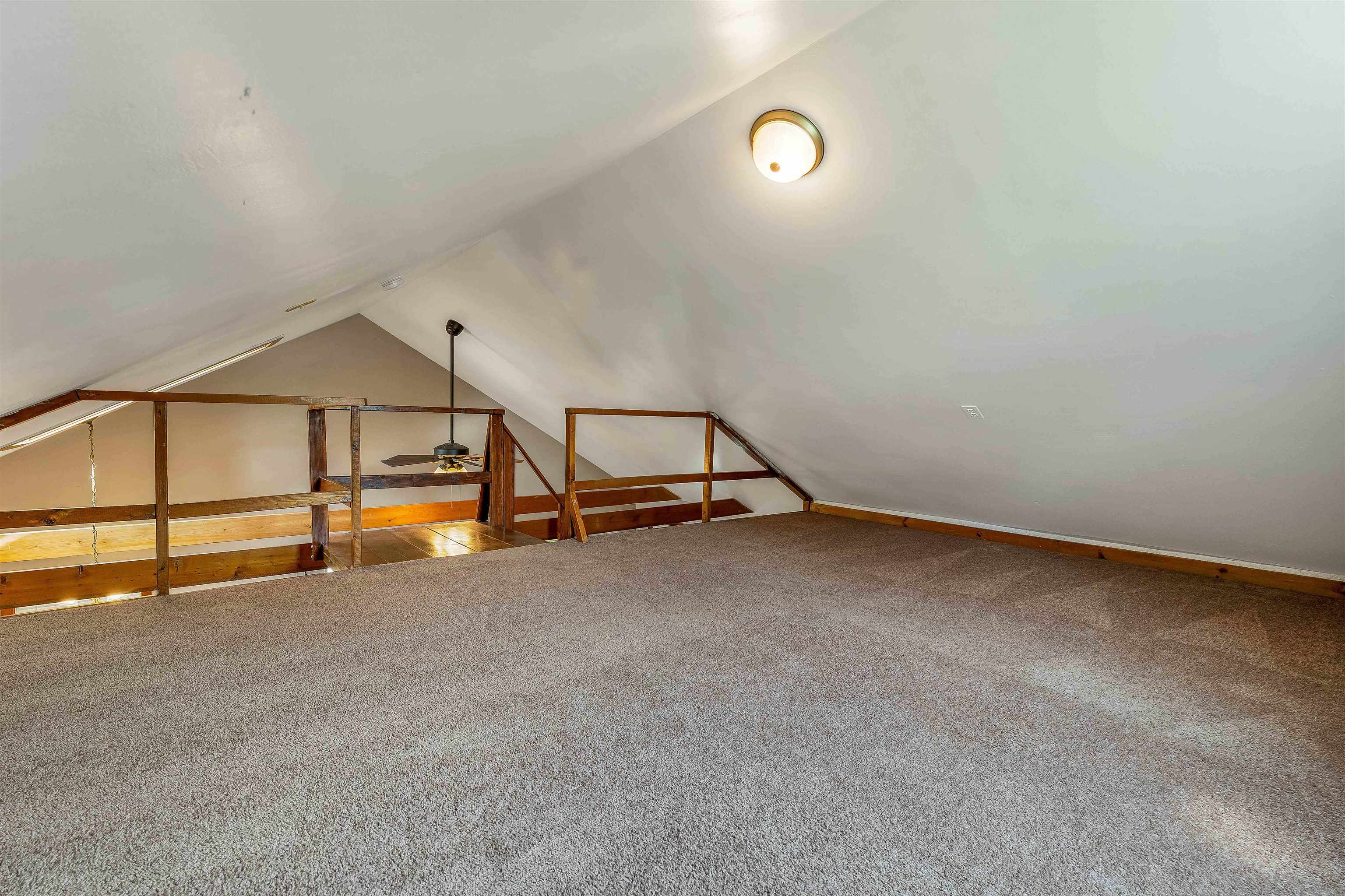 76 Noyes Rd, Tilton, NH 03276