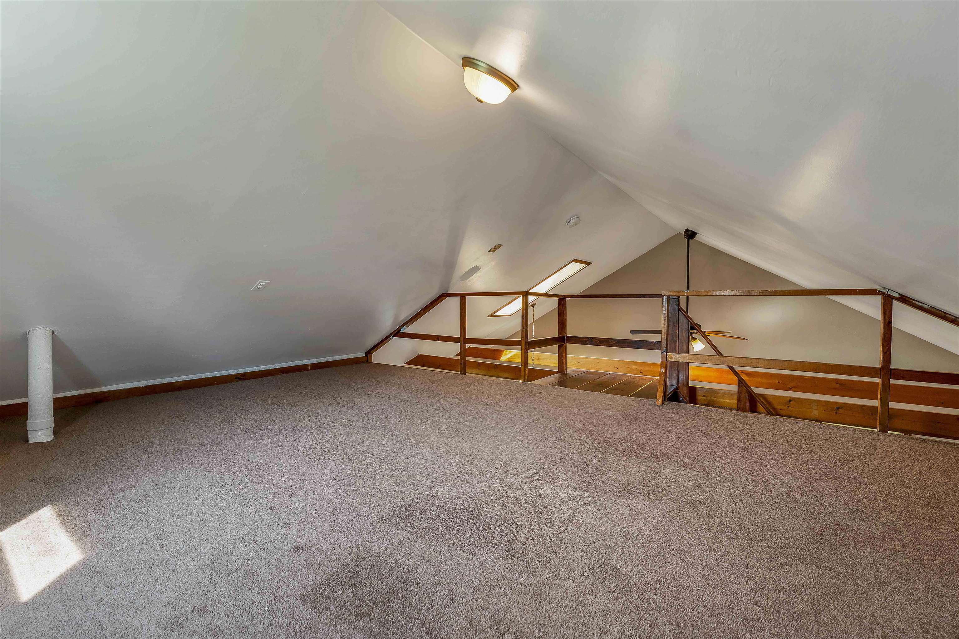 76 Noyes Rd, Tilton, NH 03276