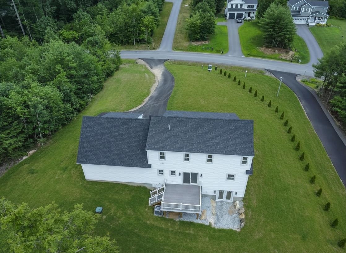 1 Tanya Ln, Brentwood, NH 03833