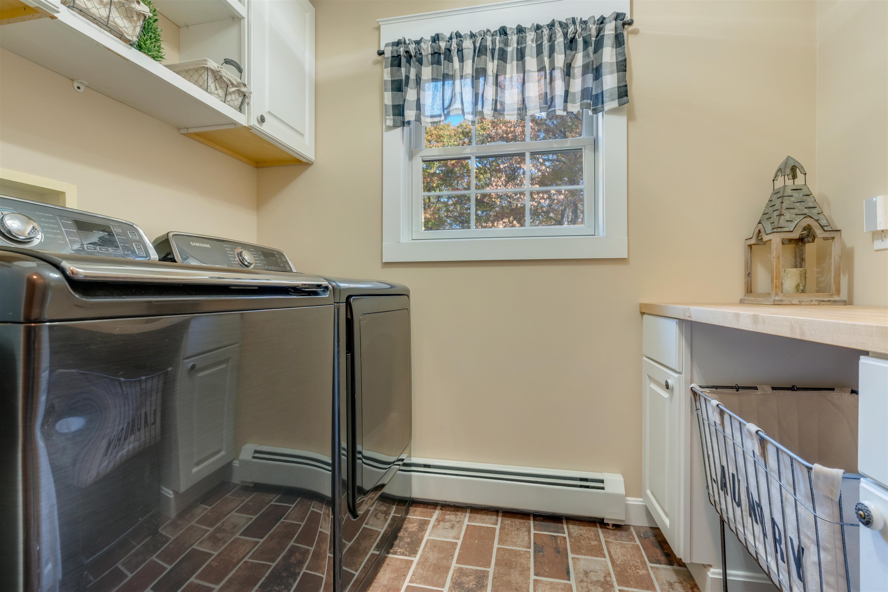 10 Partridge Dr, Middleton, NH 03887