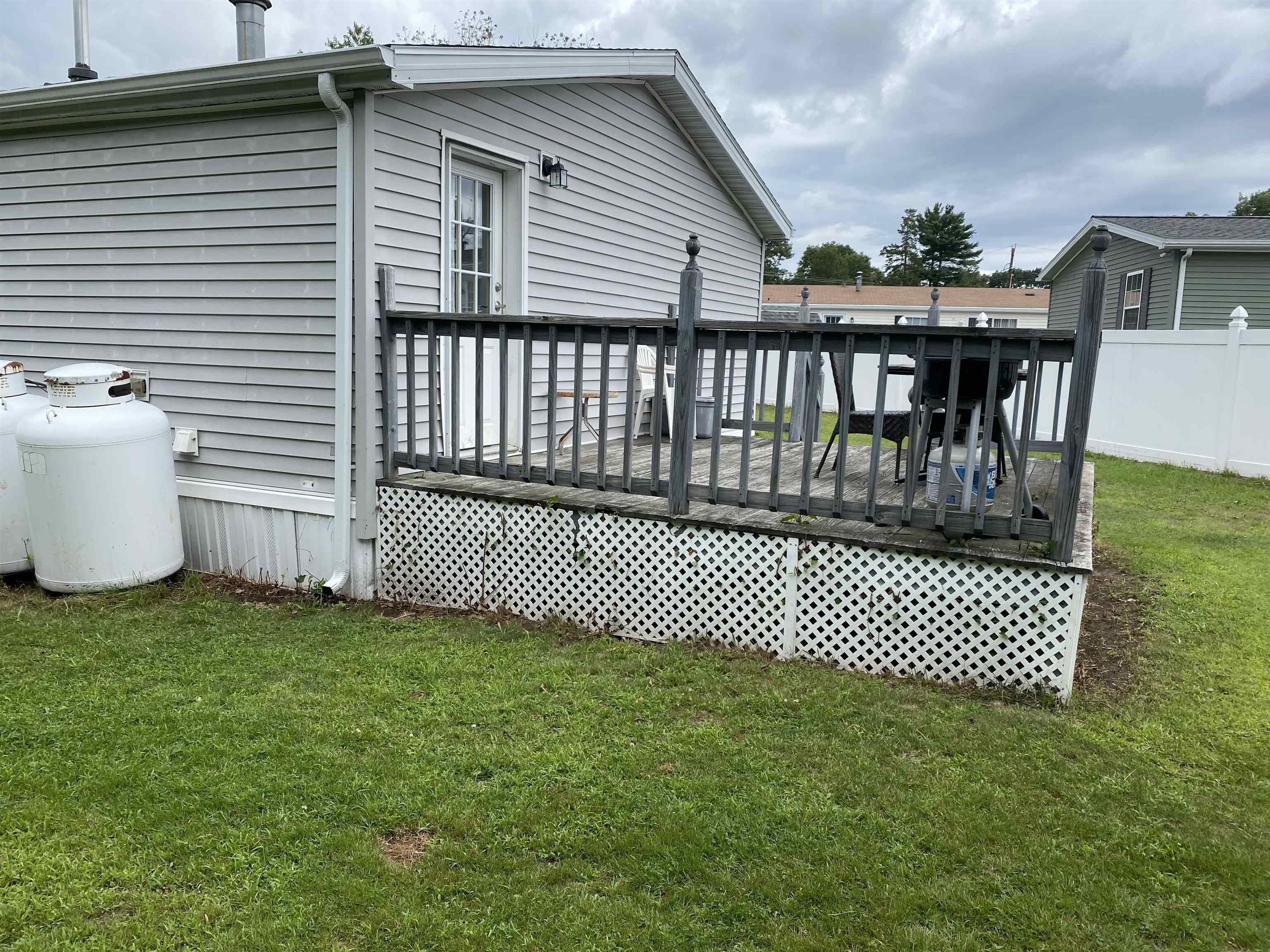 2nd image of 53 Coral Ln, Seabrook, NH 03874 | MLS# 5101587