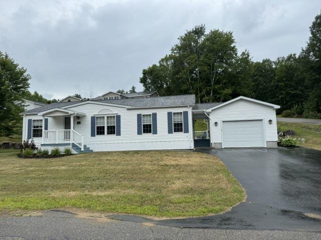 637 Benton Dr, Laconia, NH 03264