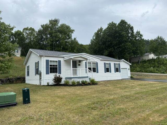 637 Benton Dr, Laconia, NH 03264