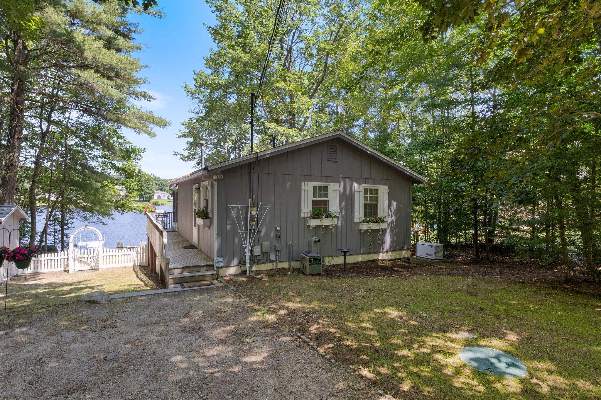 276 Varney Rd, Barnstead, NH 03225
