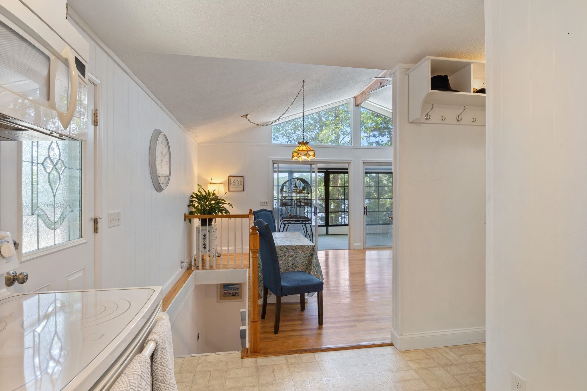 276 Varney Rd, Barnstead, NH 03225