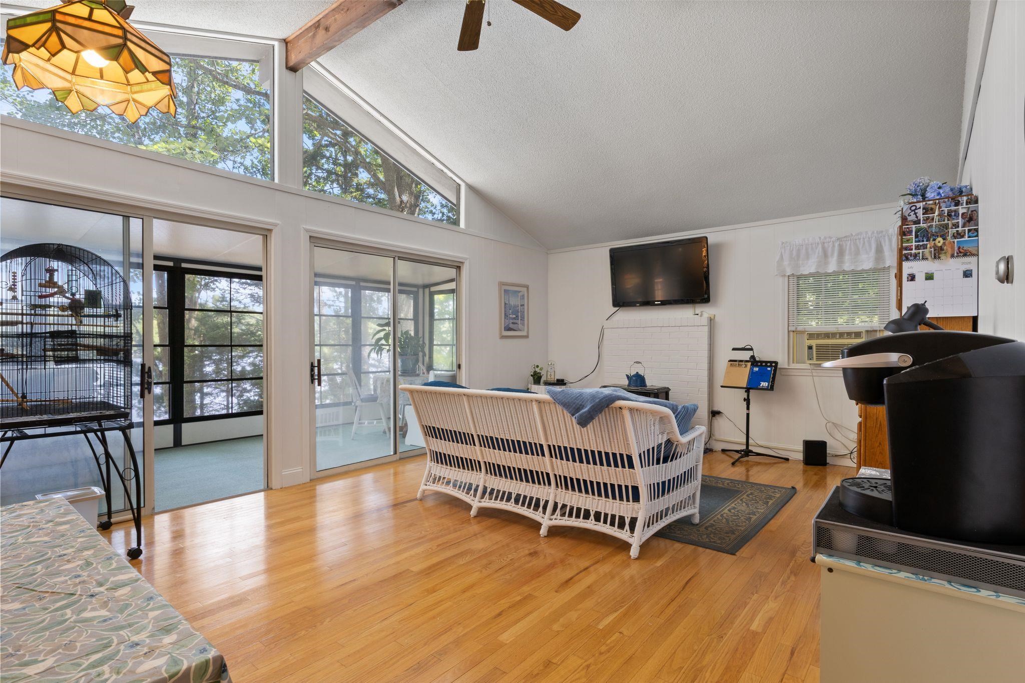 276 Varney Rd, Barnstead, NH 03225