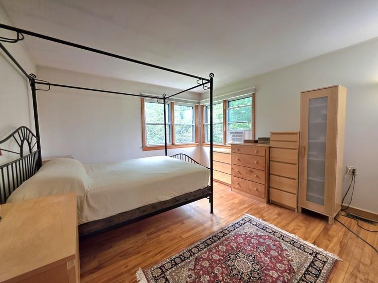master bedroom 25818785