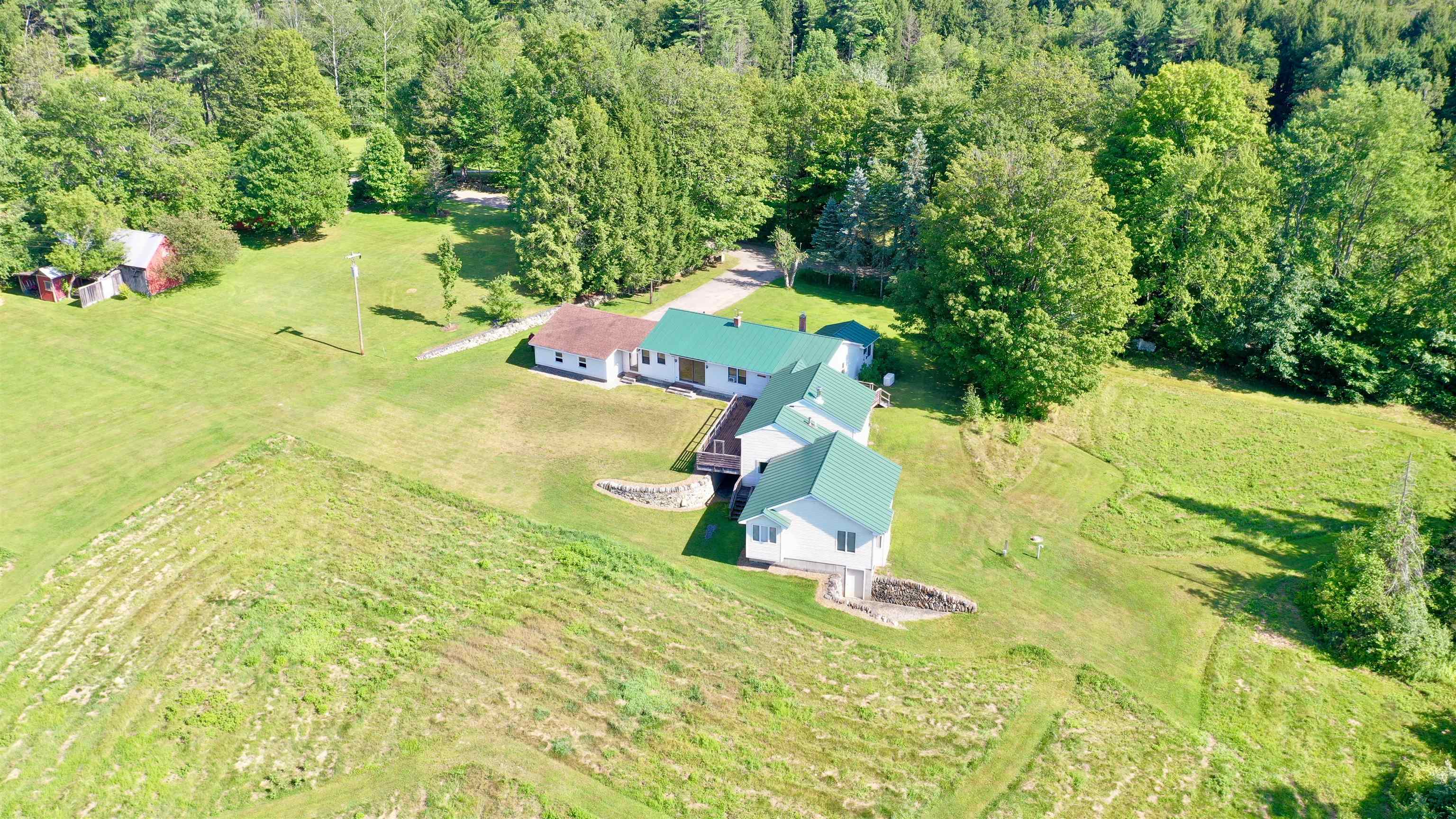north side of house 25815822