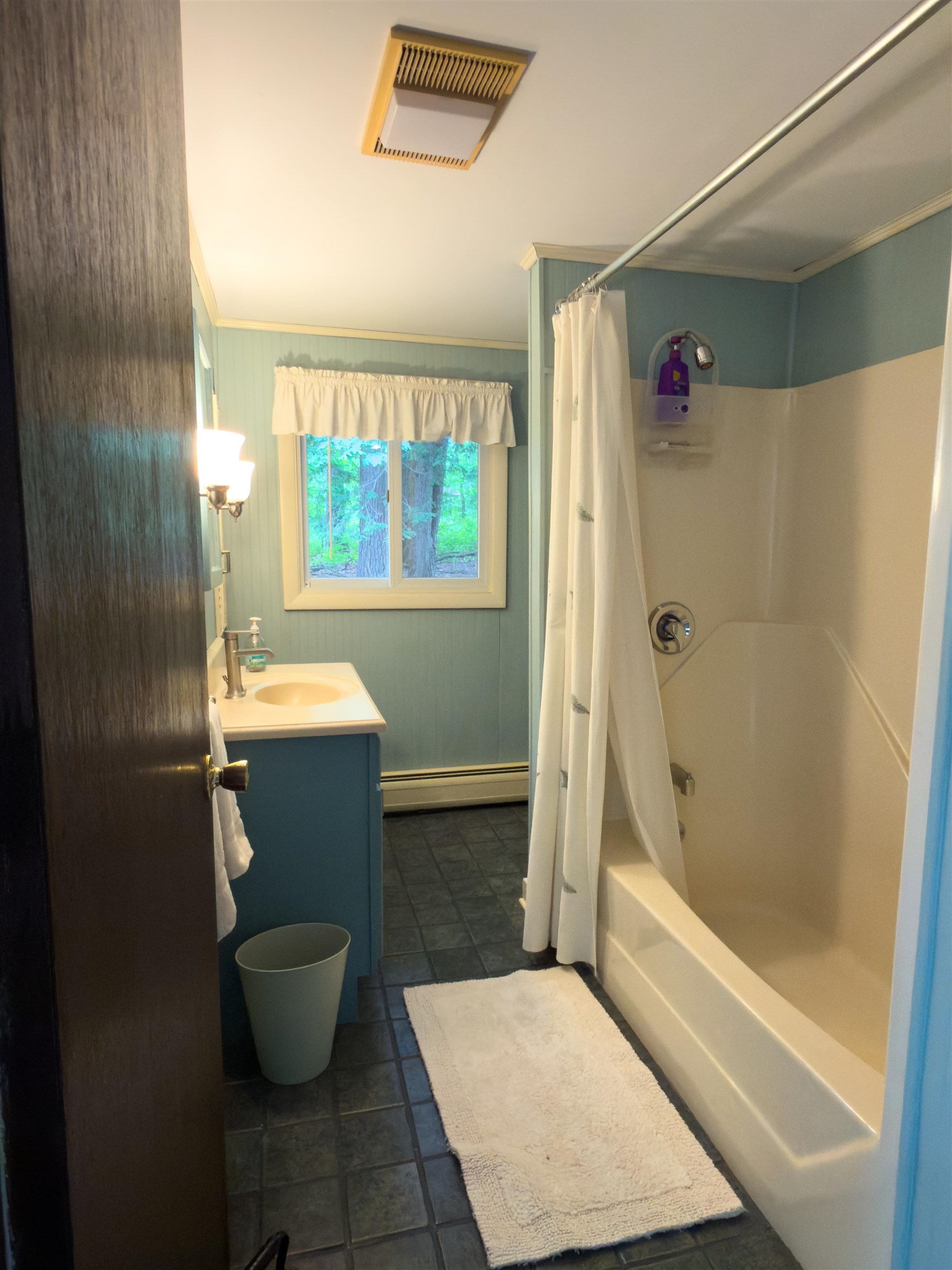 Full Bath