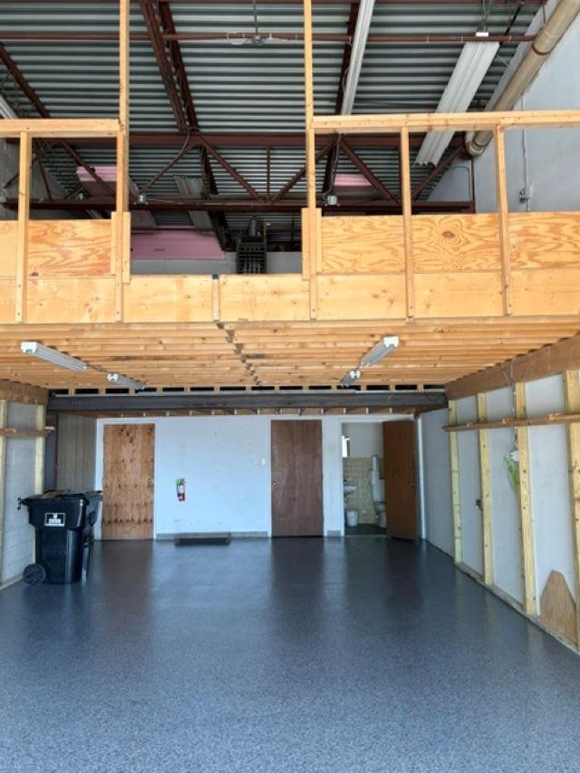 726 E Industrial Park Dr #Q, Manchester, NH 03109