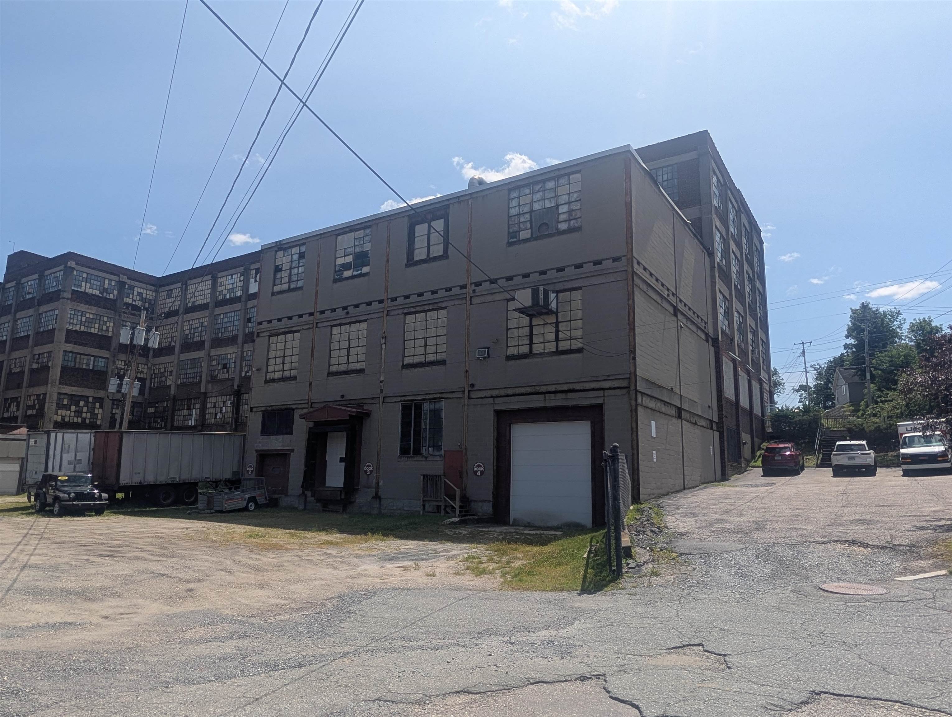 91 Main St, Claremont, NH 03743