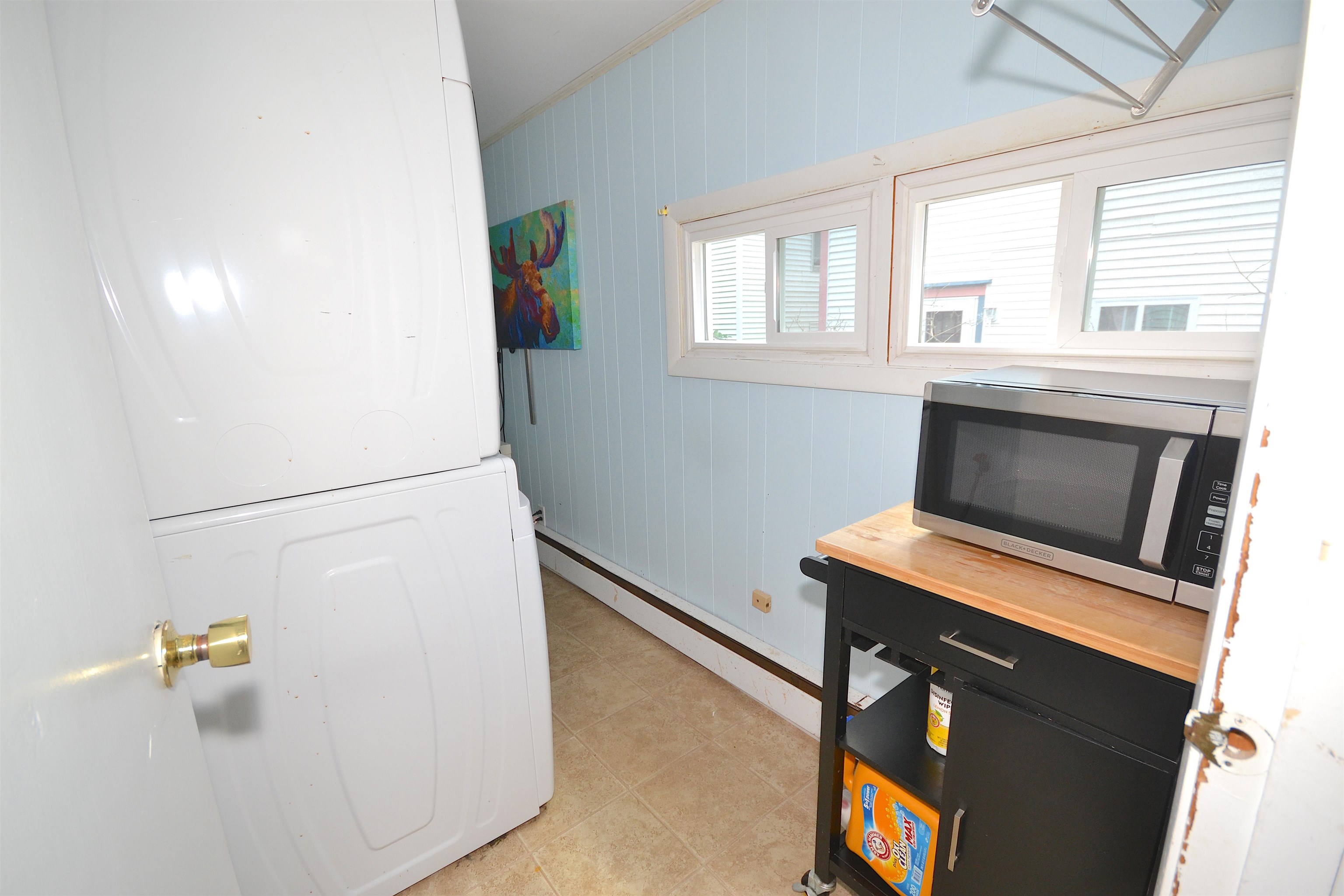 461 Manchester St, Manchester, NH 03103