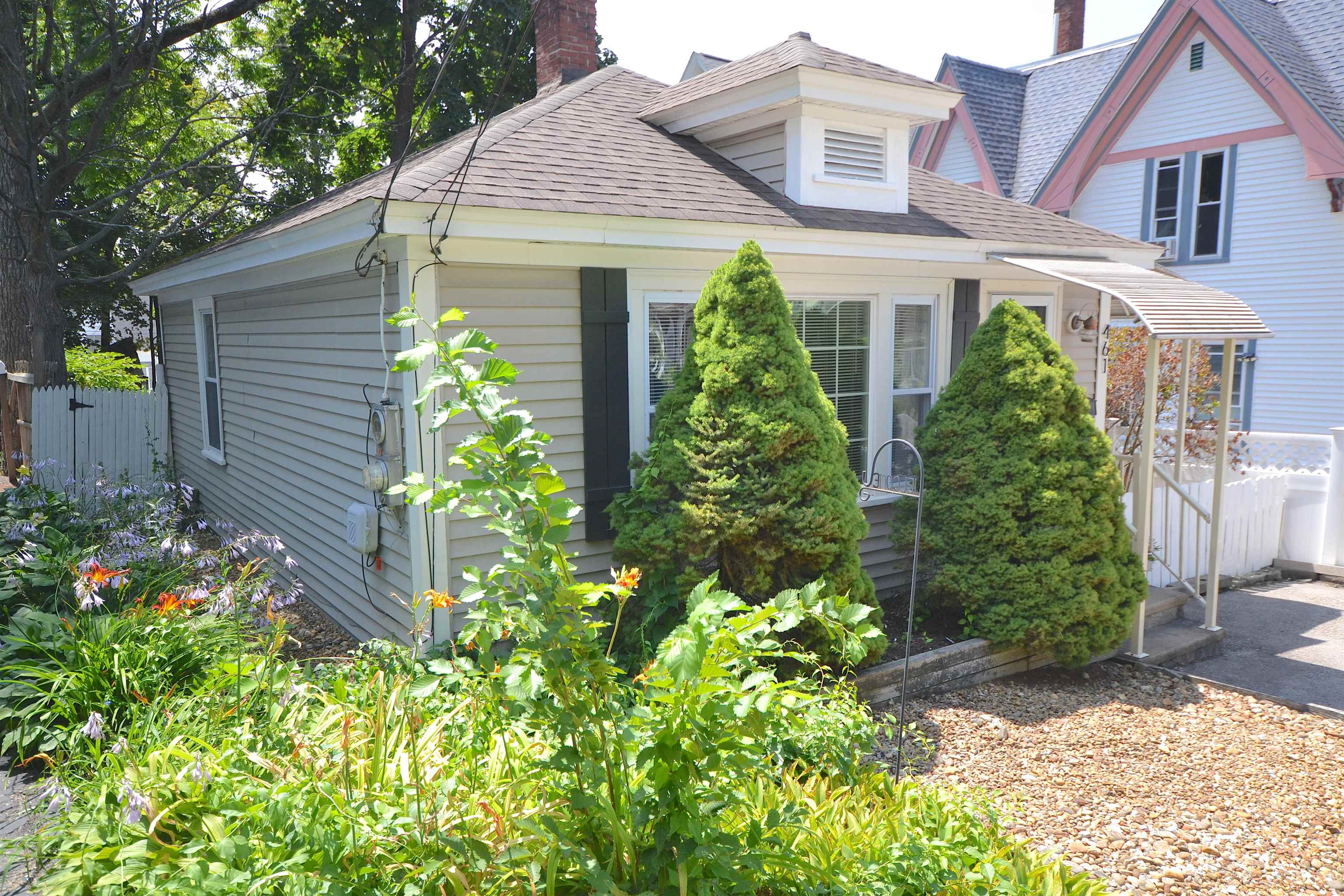 461 Manchester St, Manchester, NH 03103