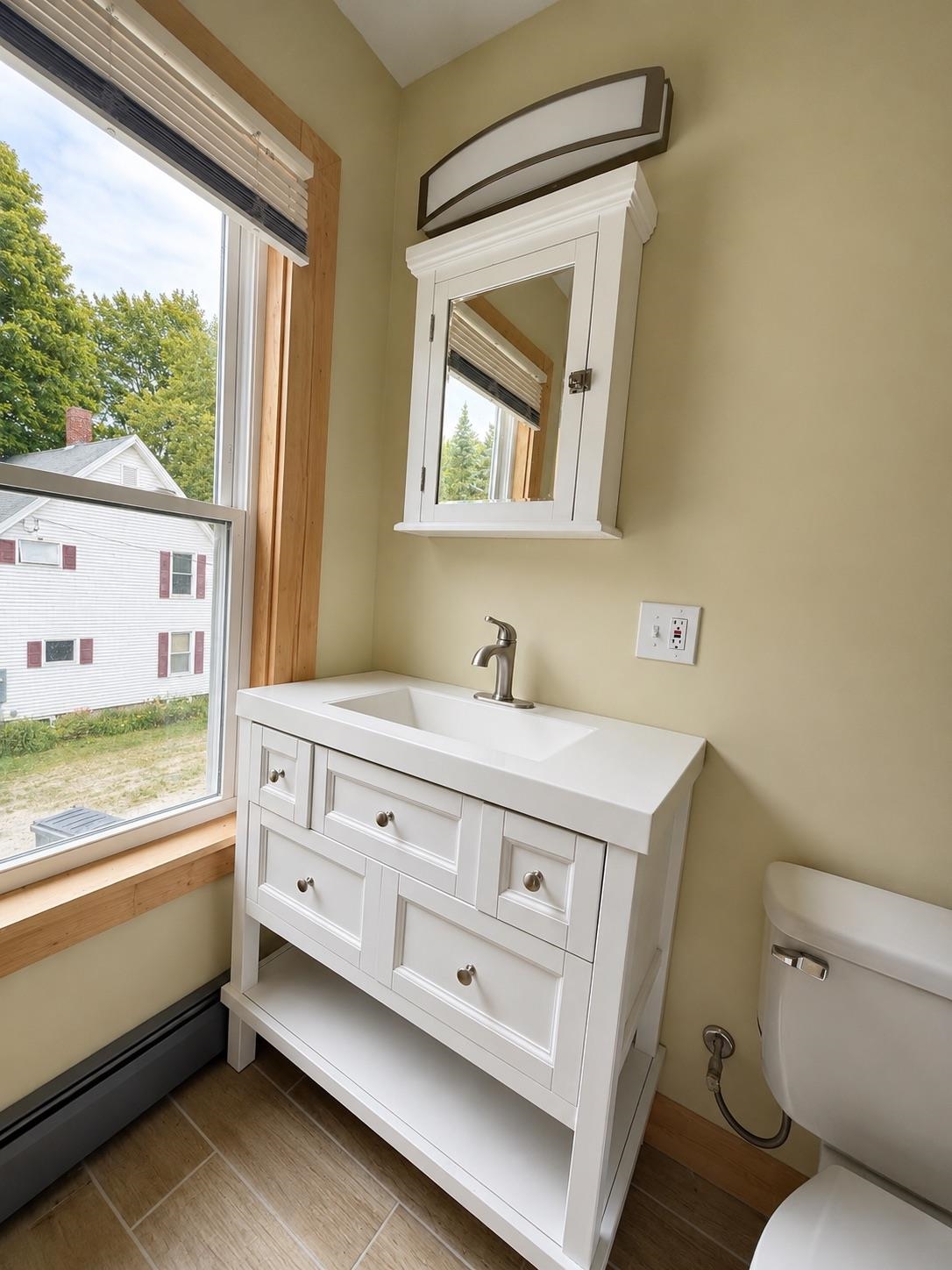 2nd Floor Bathroom