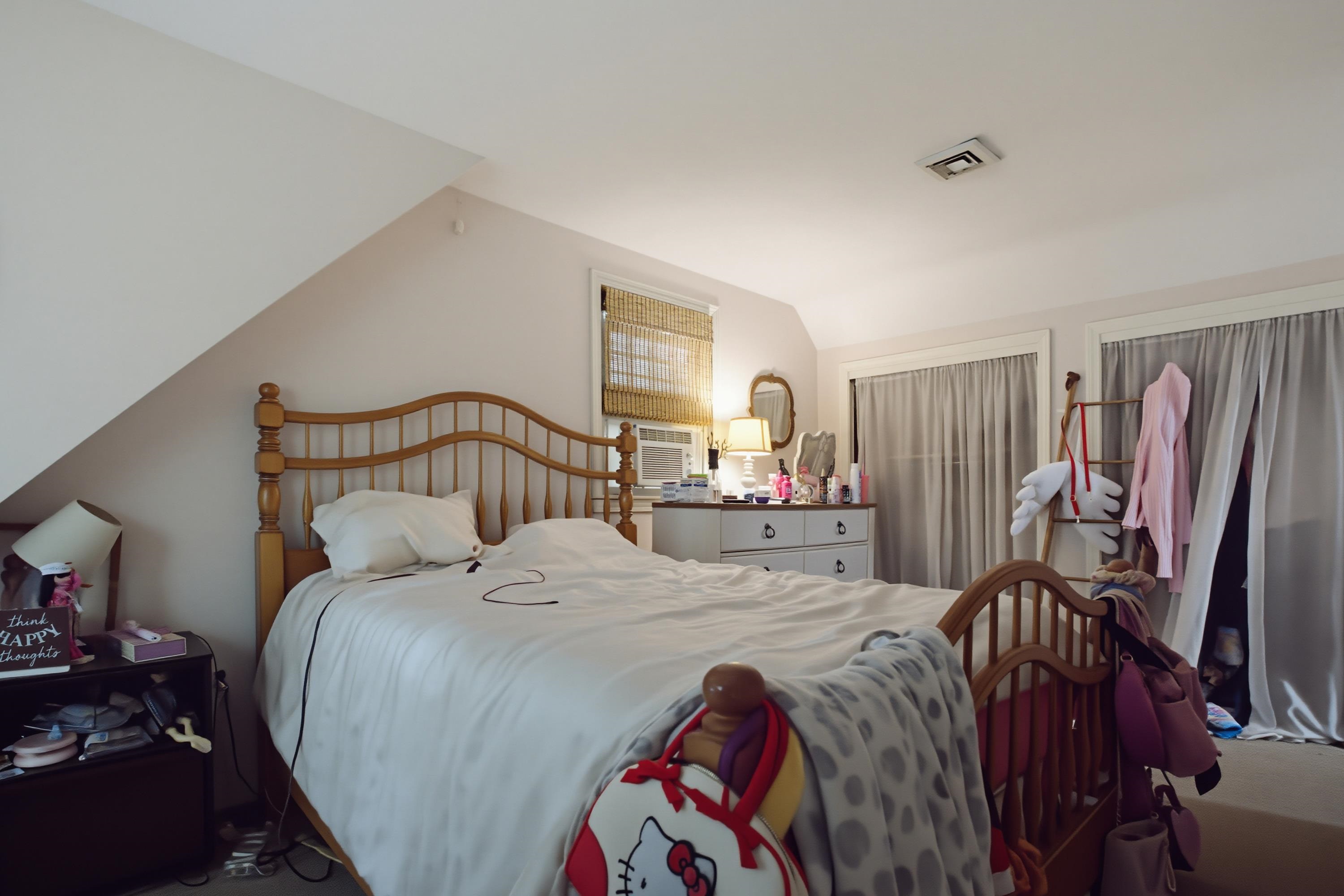 21 Shelburne Rd, Nashua, NH 03063