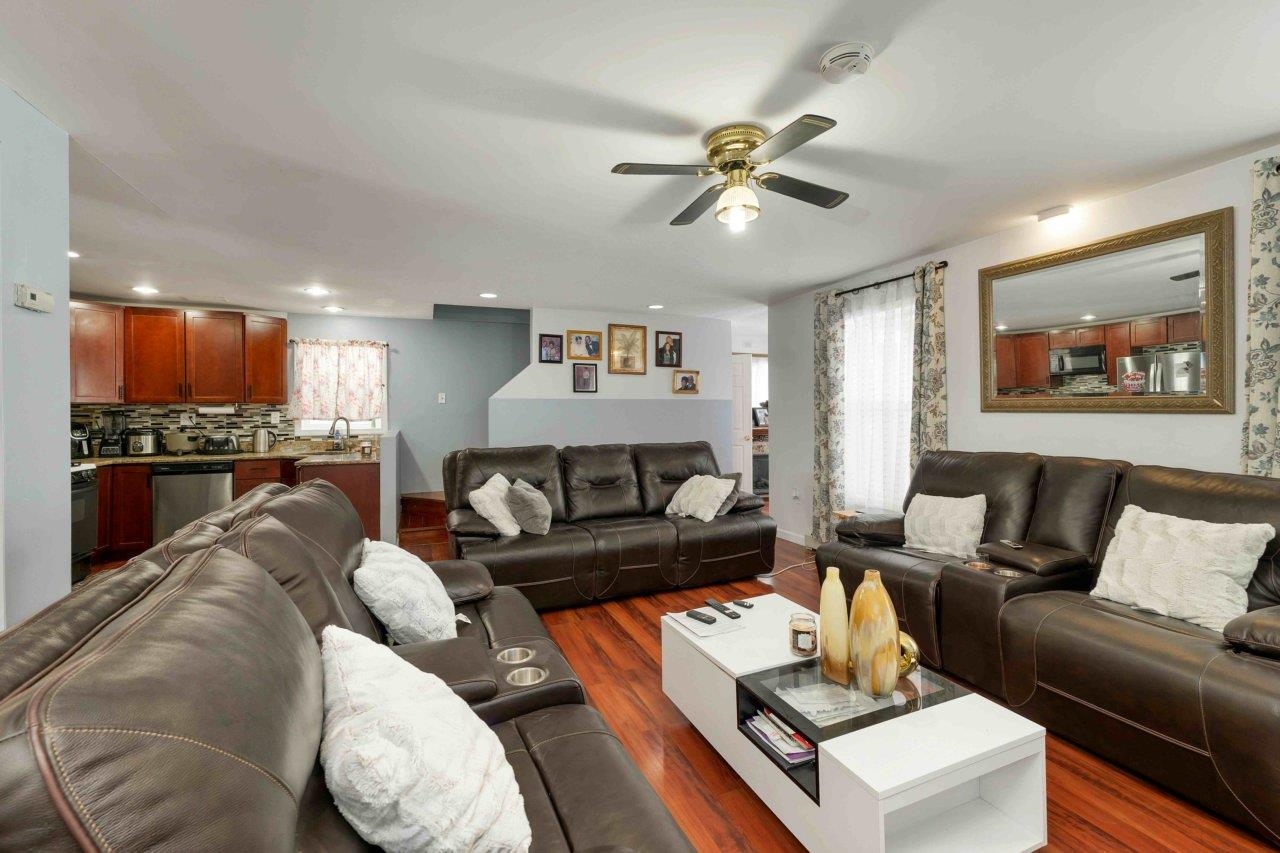 5 Howard St, Pembroke, NH 03275