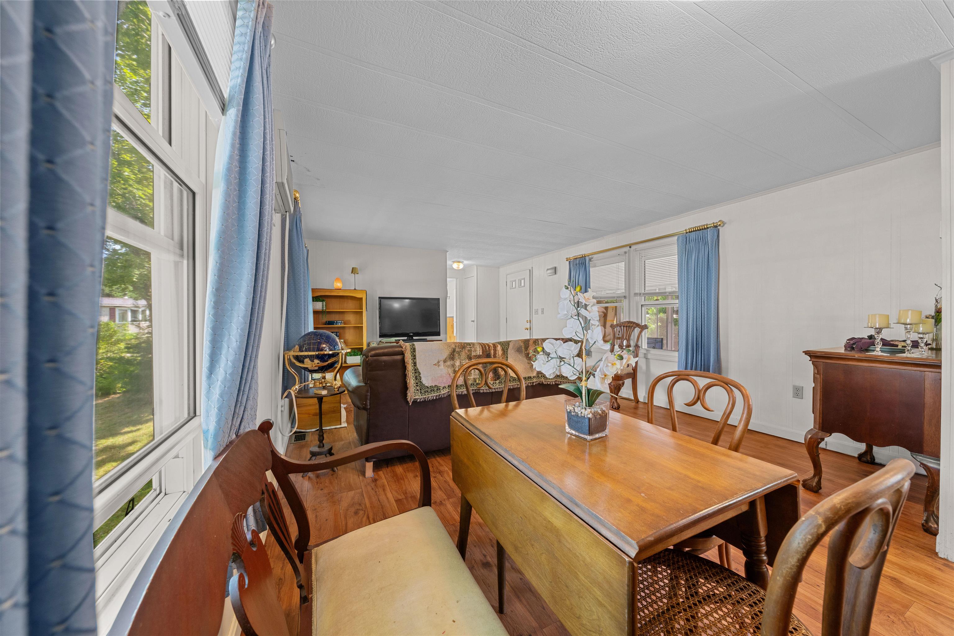 66 Fairfield Dr, Concord, NH 03301