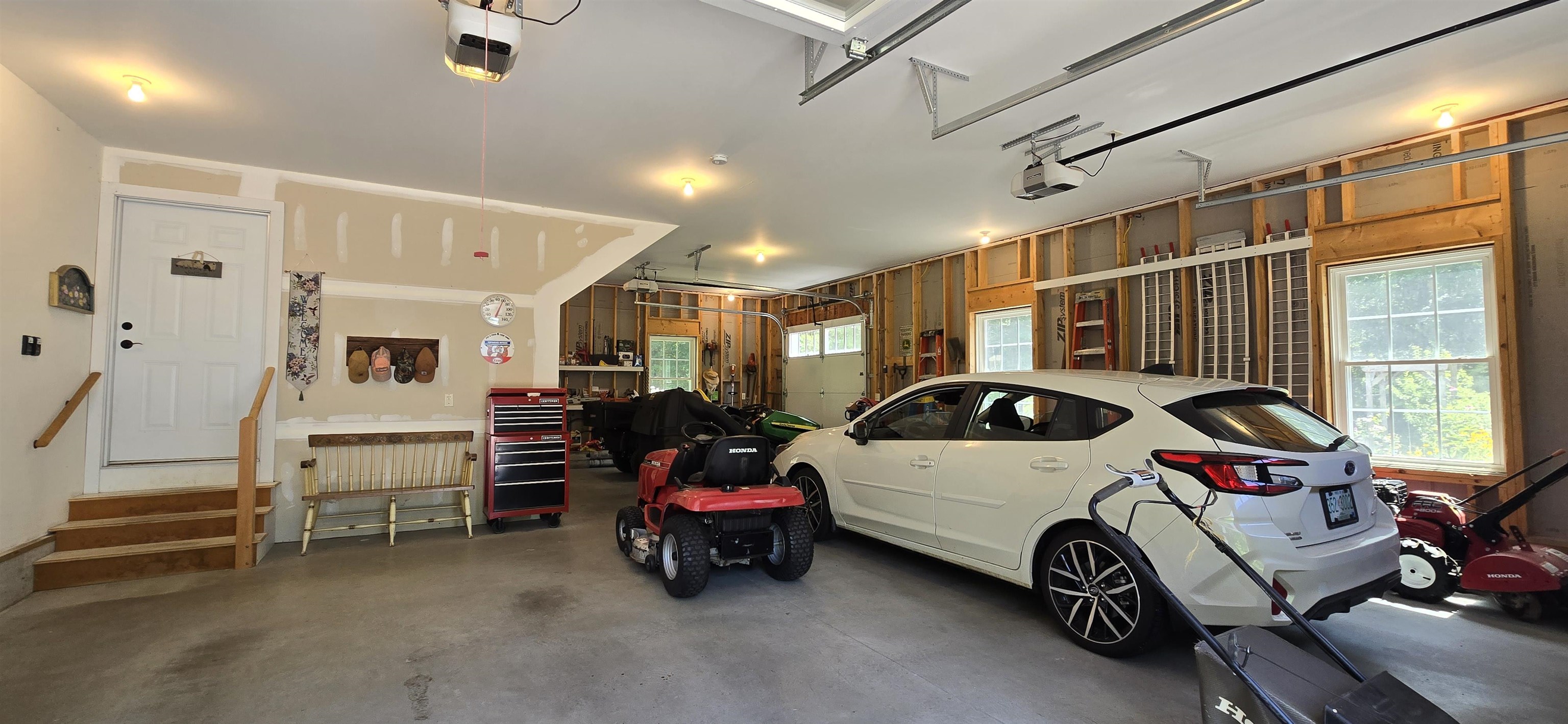 178 Meredith Center Rd, Meredith, NH 03253