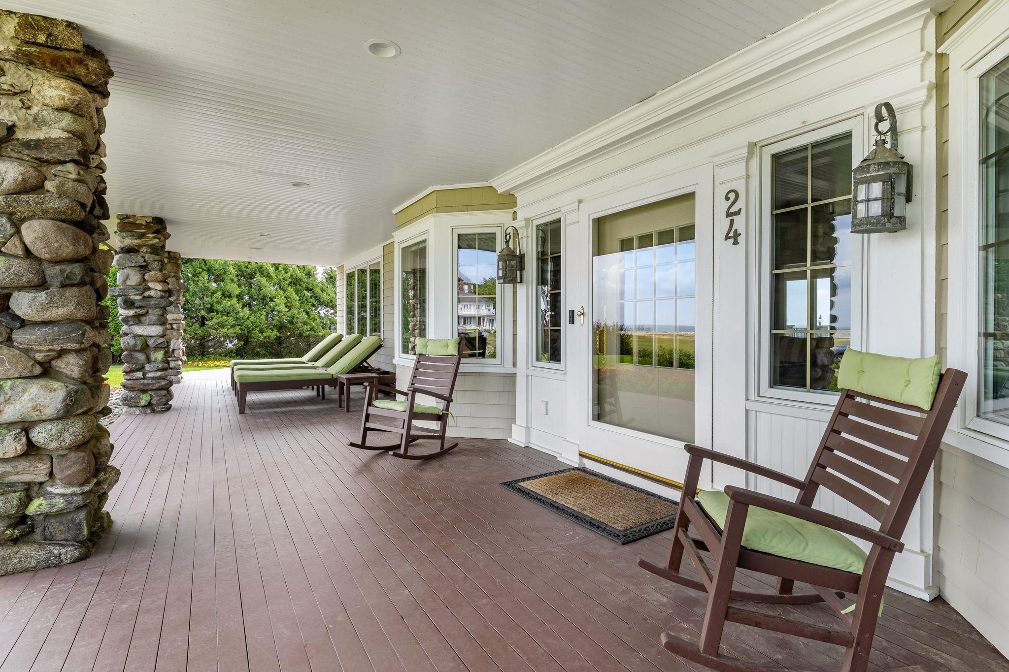 24 Straws Point, Rye, NH 03870