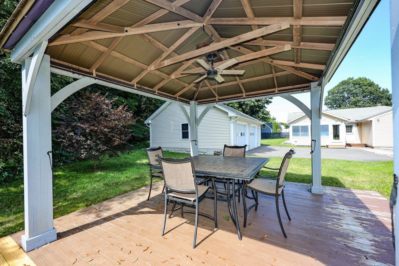 2 Mill St, Merrimack, NH 03054