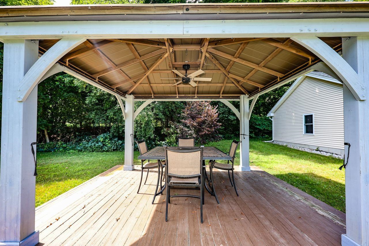 2 Mill St, Merrimack, NH 03054