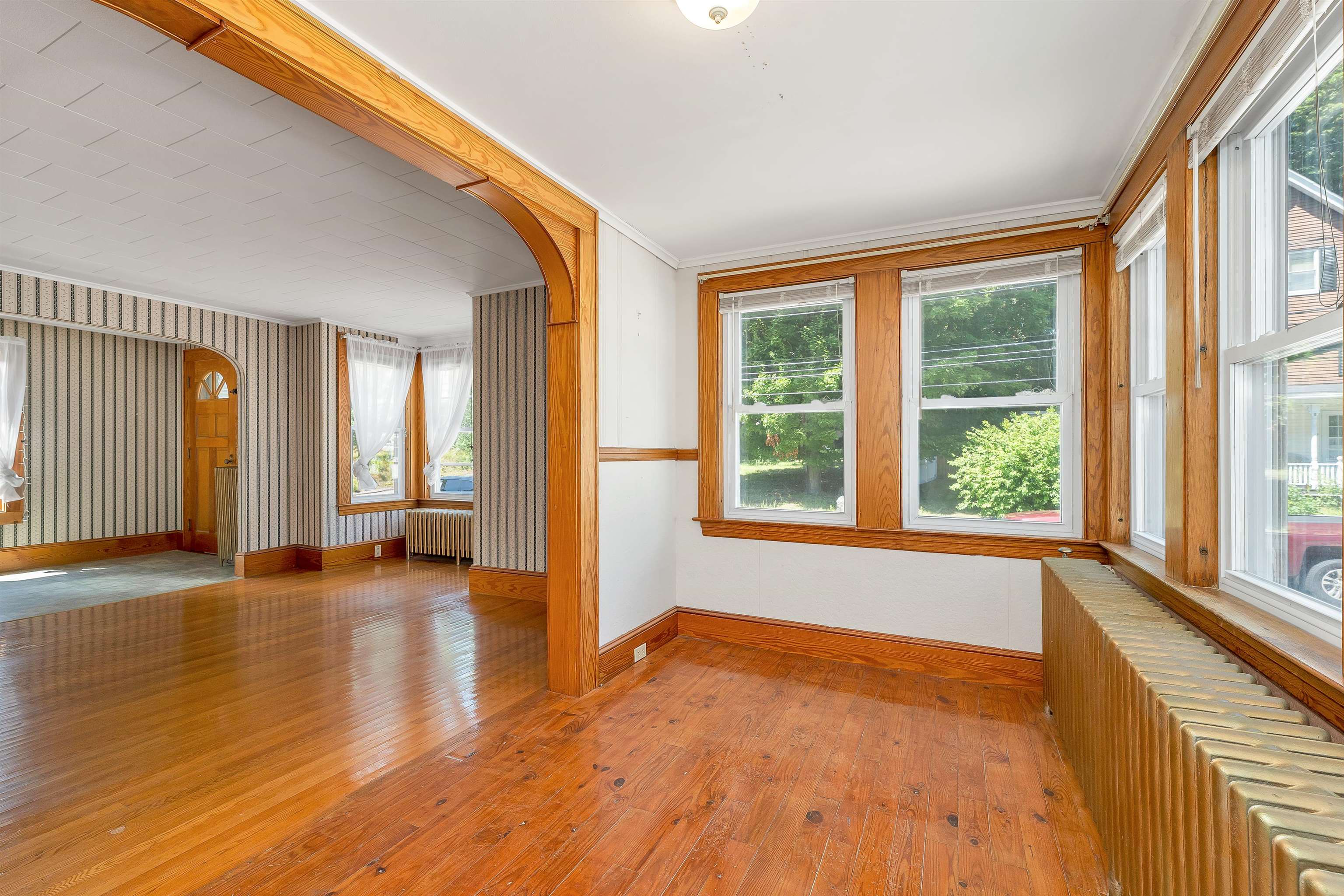 Replacement windows