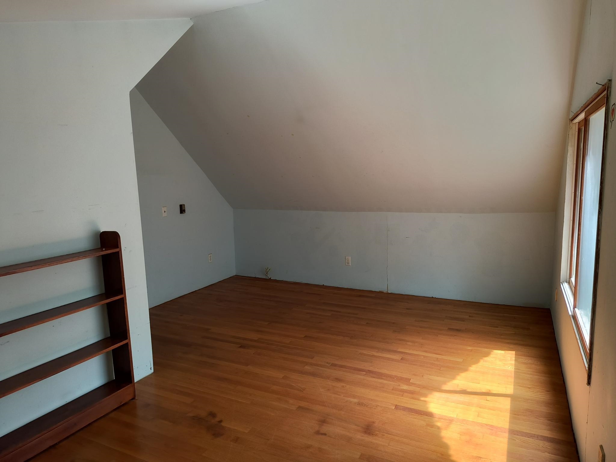 55 Hallwood Dr, Surry, NH 03431