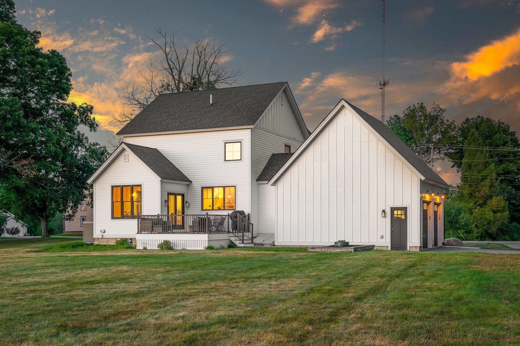 283 Middle Rd, Dover, NH 03820