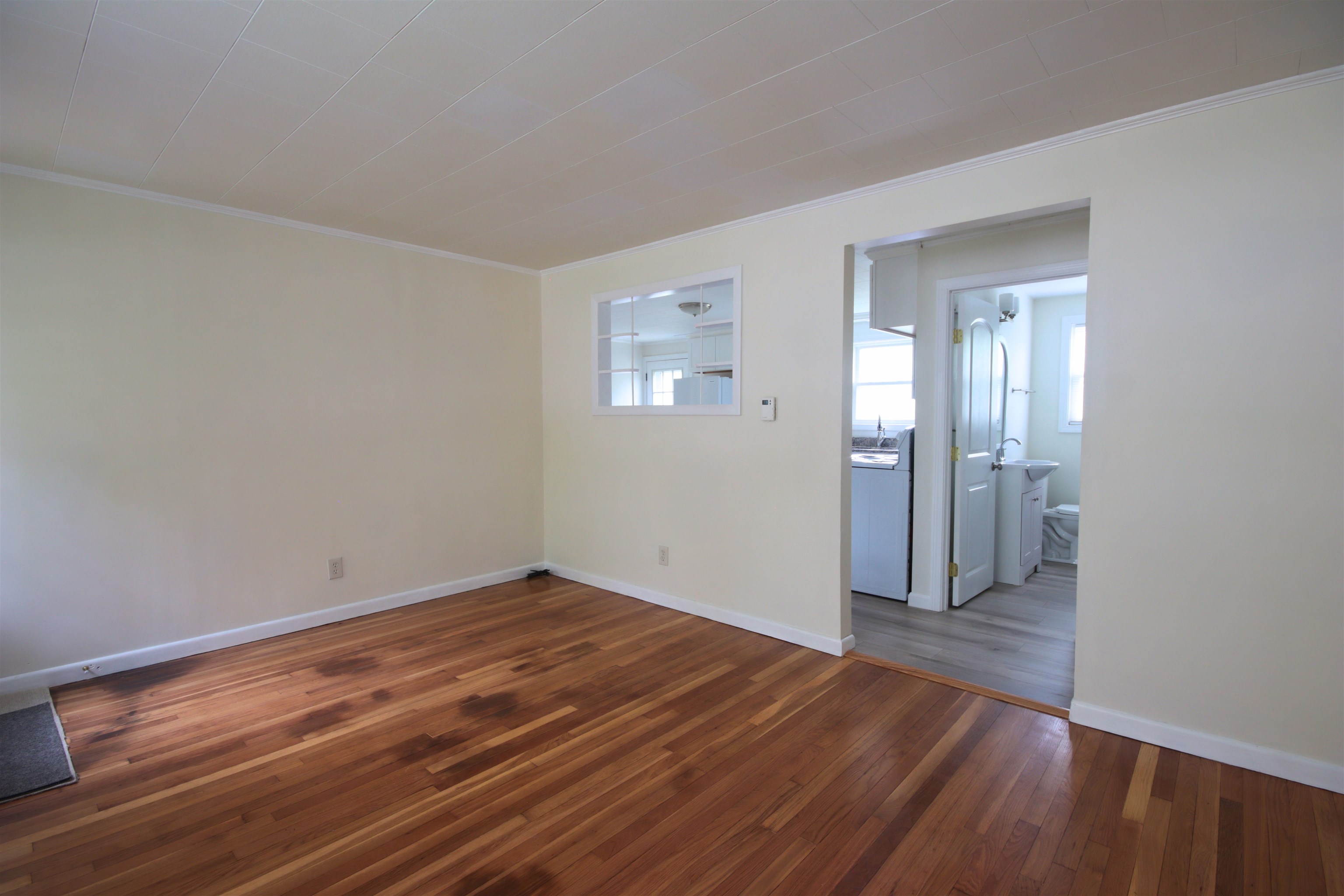 10 Patricia St #A, Somersworth, NH 03878
