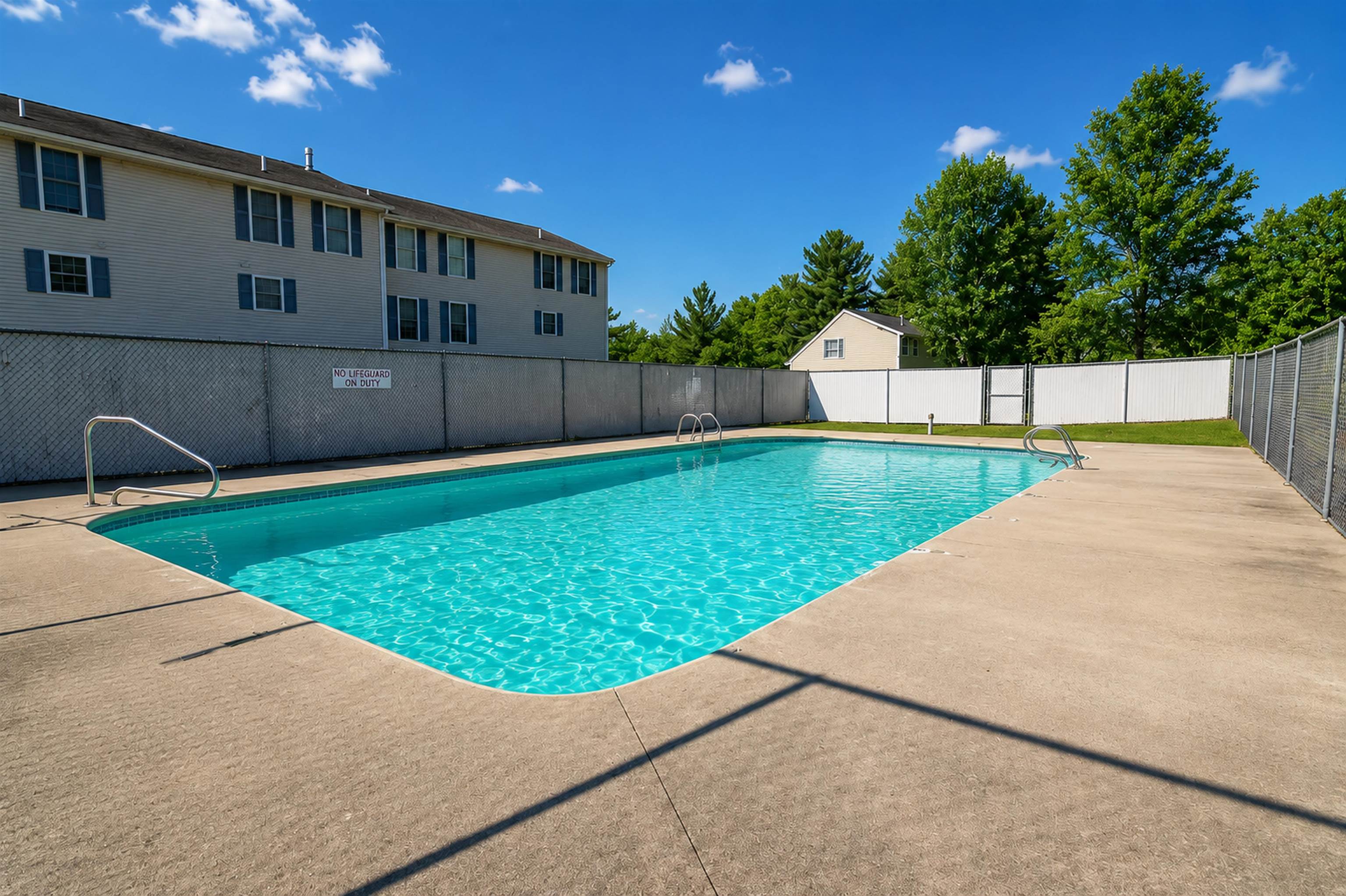 38 Georgetowne Dr, Nashua, NH 03062