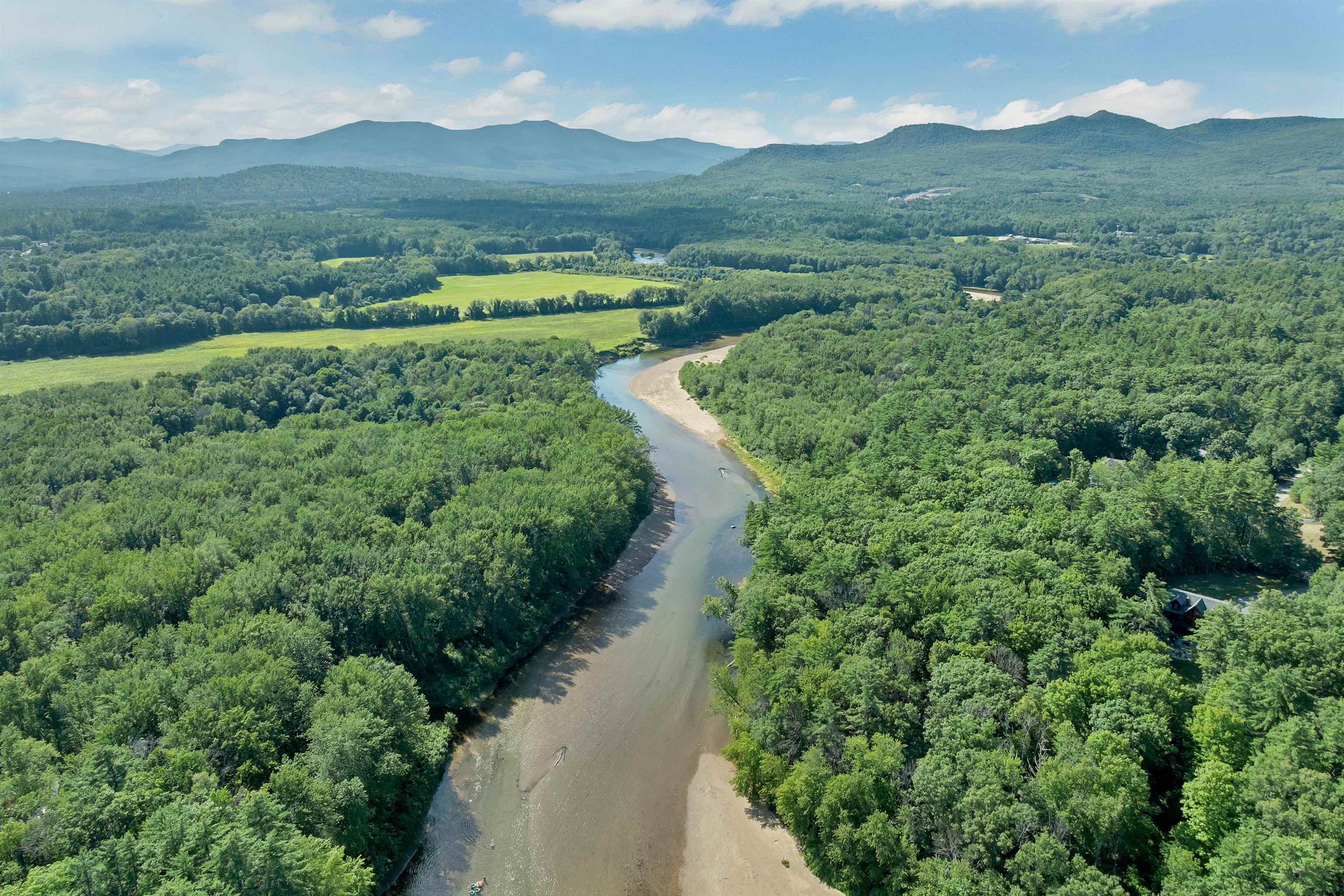 Country Dr, Conway, NH 03813