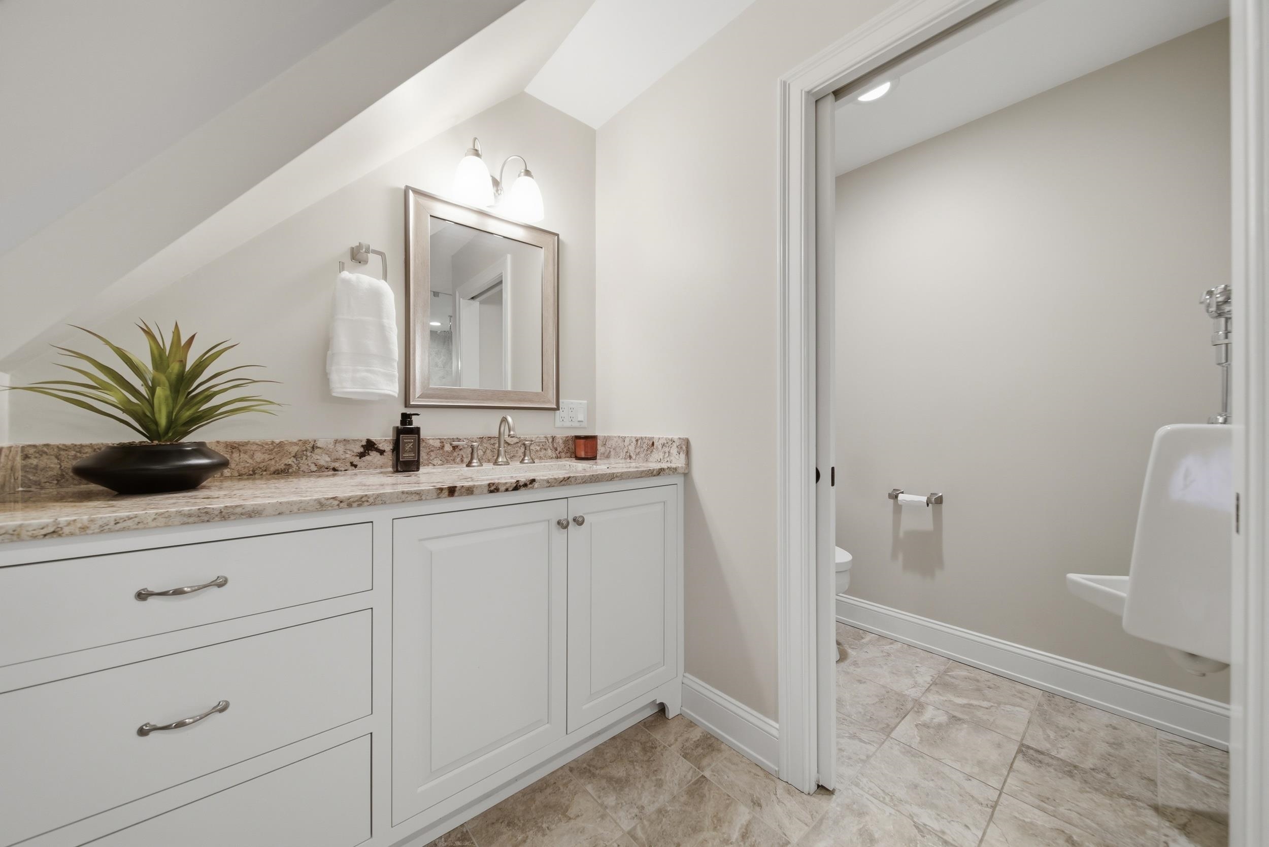 Second Floor Primary Suite