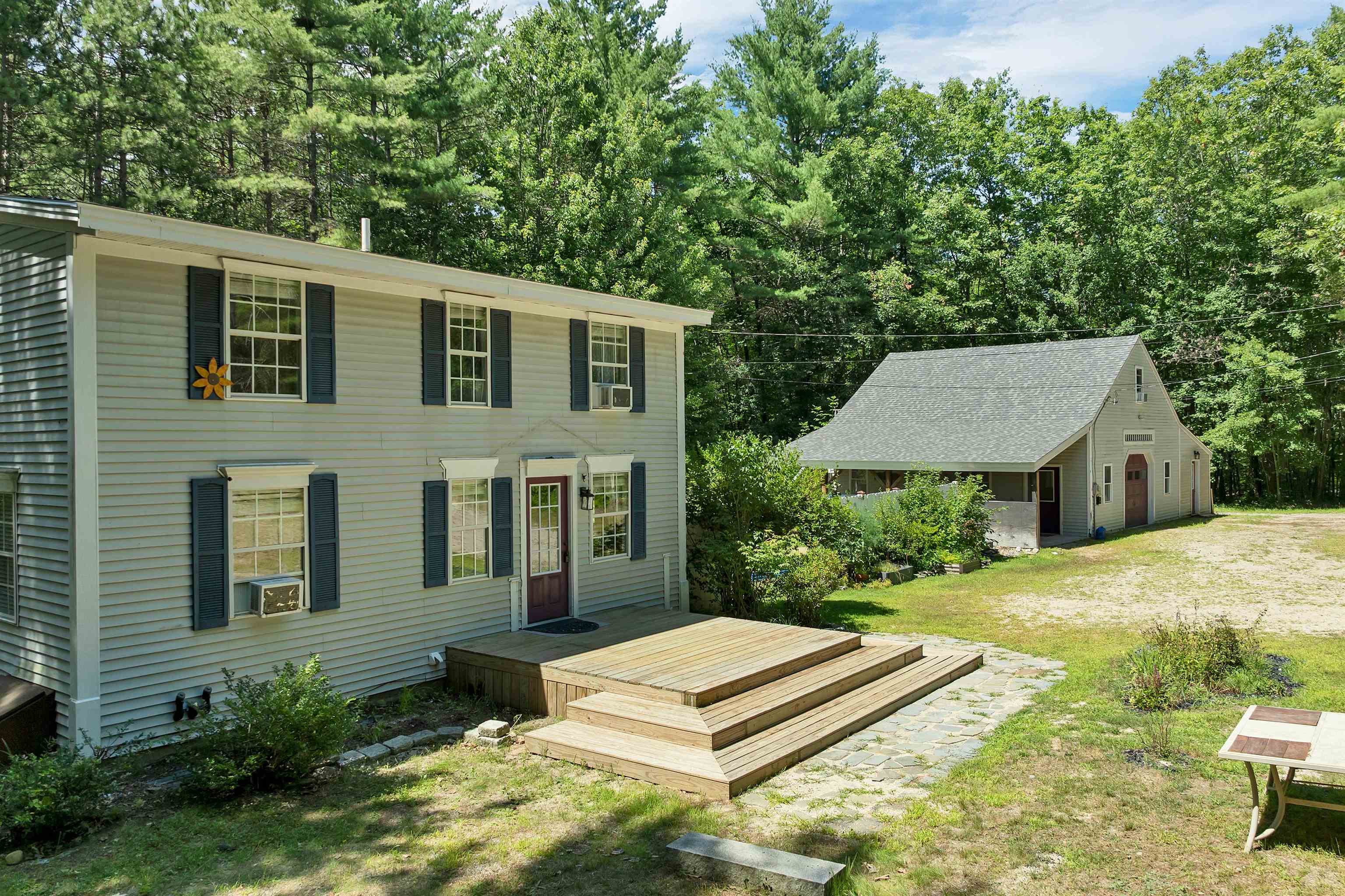185 Green Mountain Rd, Effingham, NH 03882