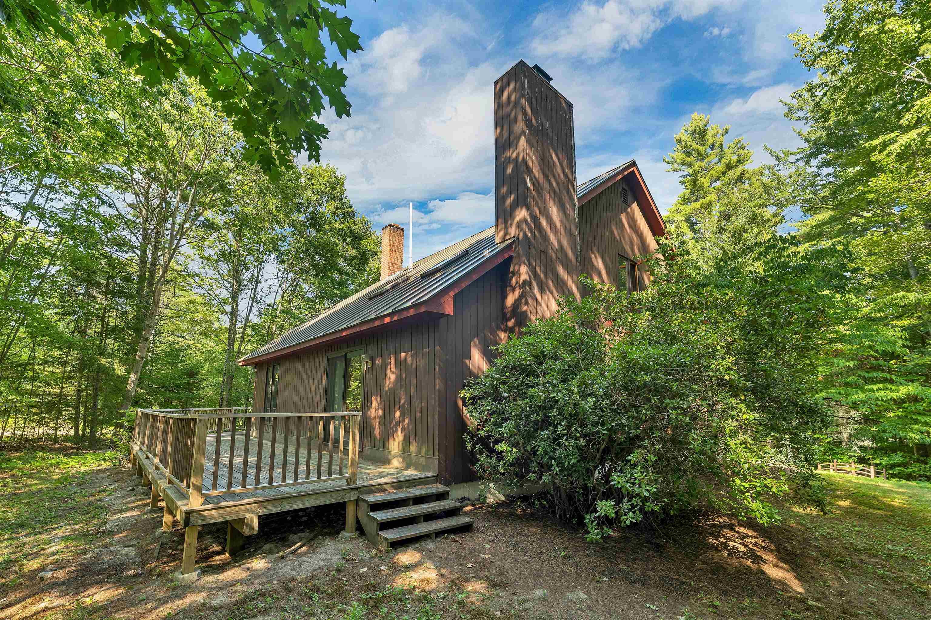 Homes for sale in Sunapee, NH | 56 Pine Ridge Rd, Sunapee, NH 03782 | MLS# 5101904