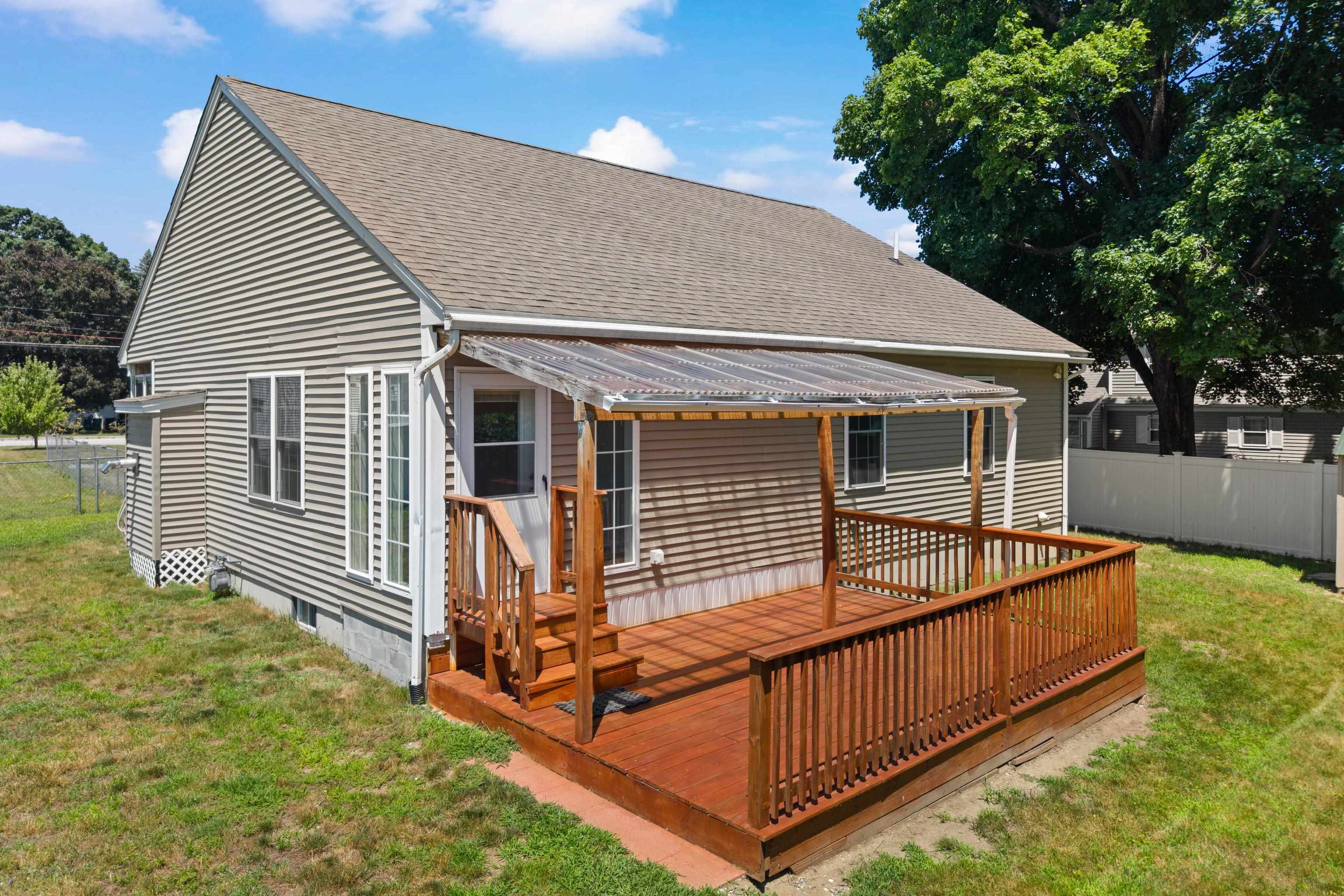 264 Broad St, Nashua, NH 03063