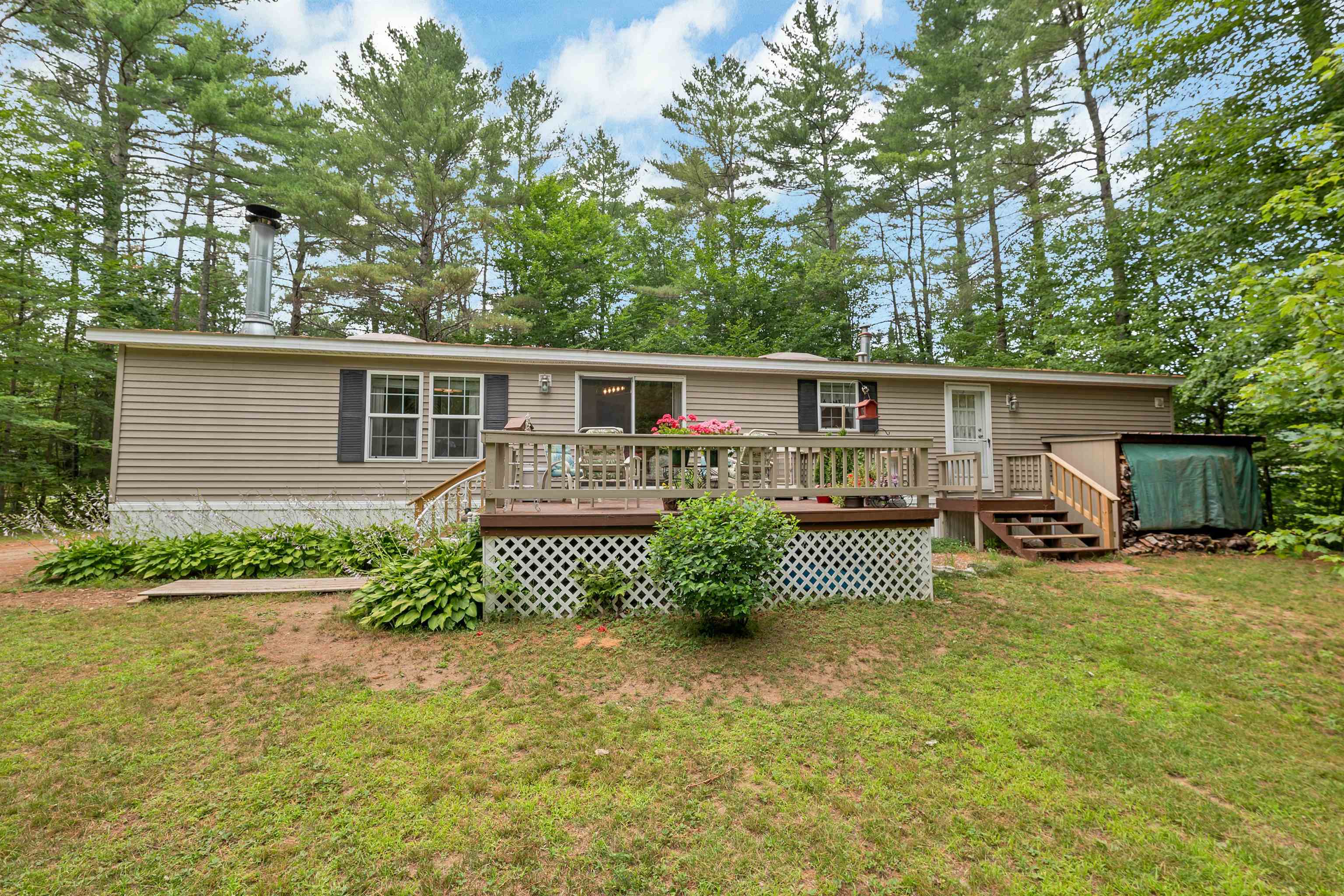 149 Dorchester Rd, Rumney, NH 03266