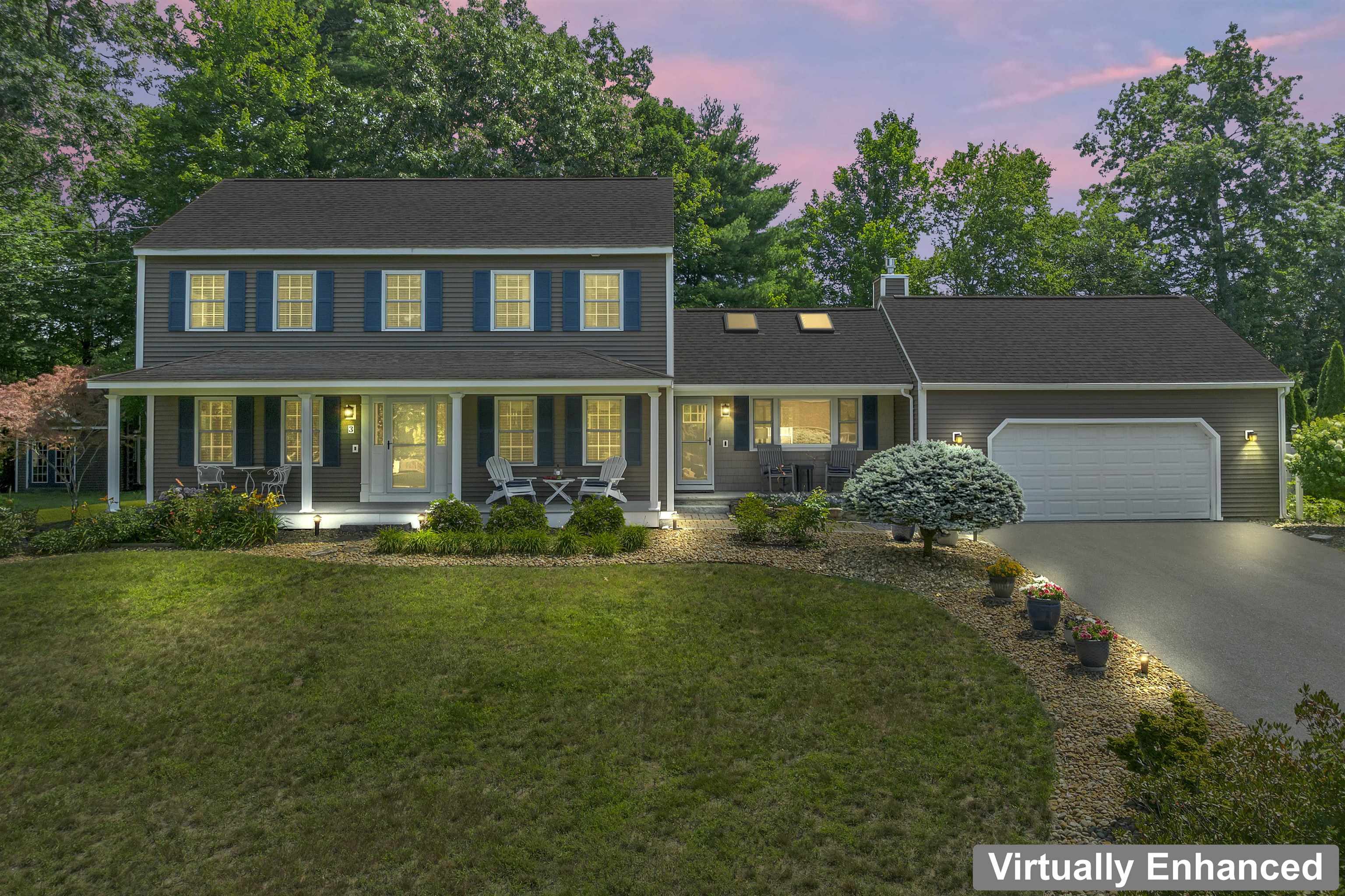 3 Glenwood Dr, Litchfield, NH 03052
