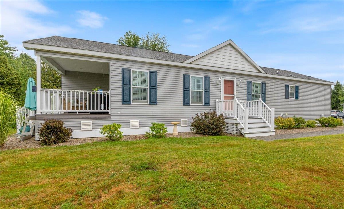 214 Mackerel Ave, Portsmouth, NH 03801