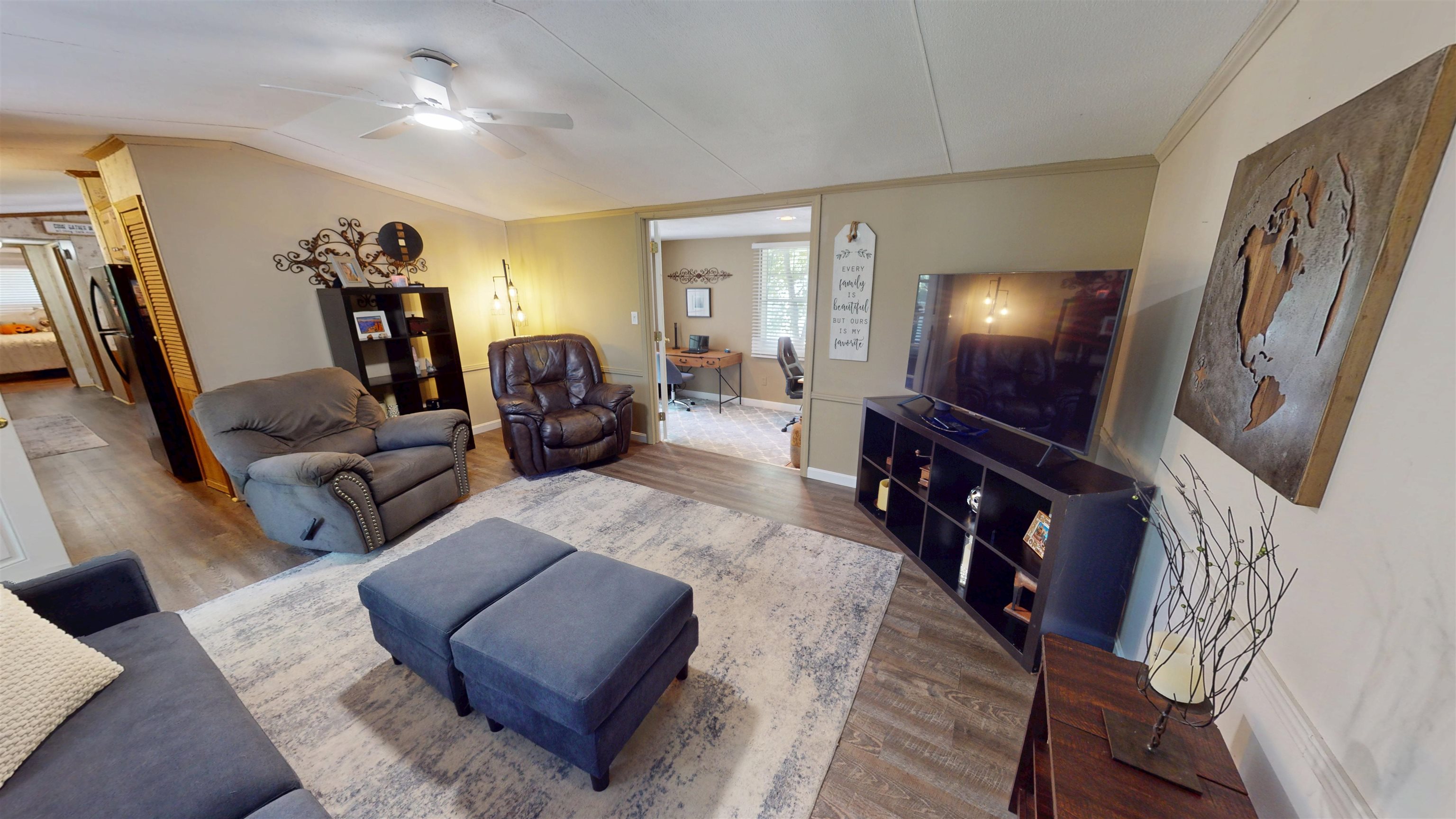 6 Saturn Lane, Nashua, NH photo 3