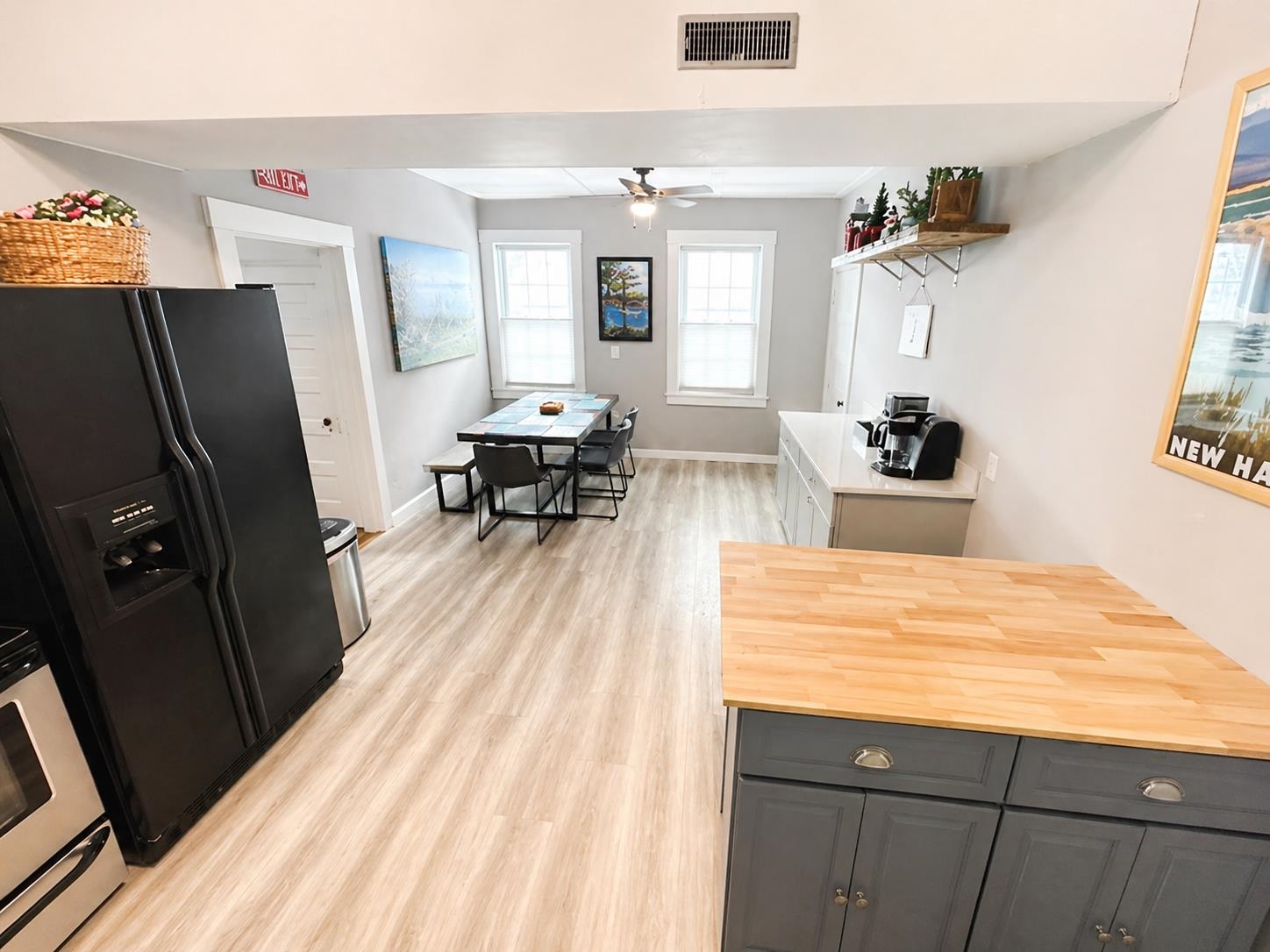 5 Pleasant St, Lincoln, NH 03251