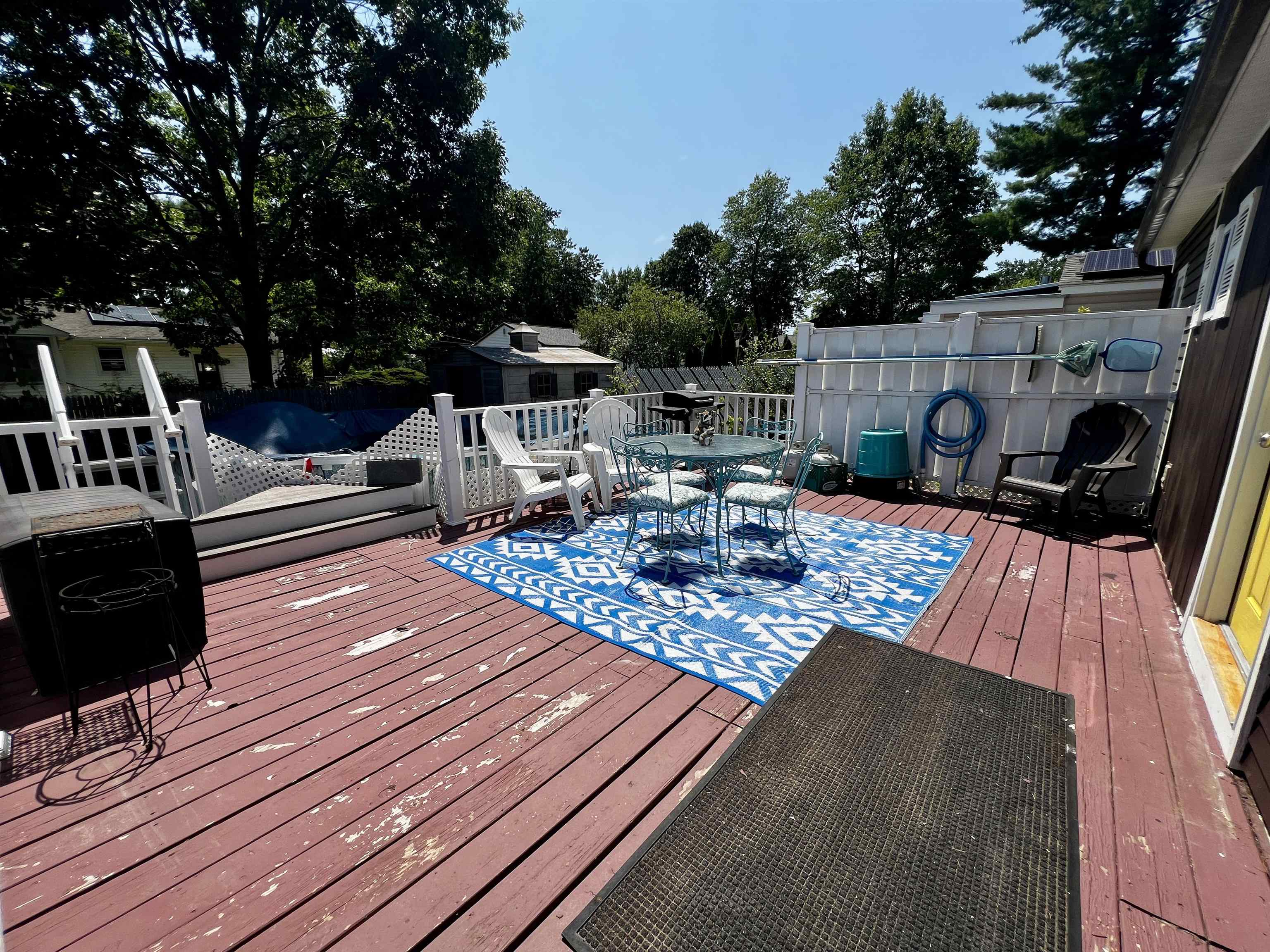 5 Russell St, Rochester, NH 03867