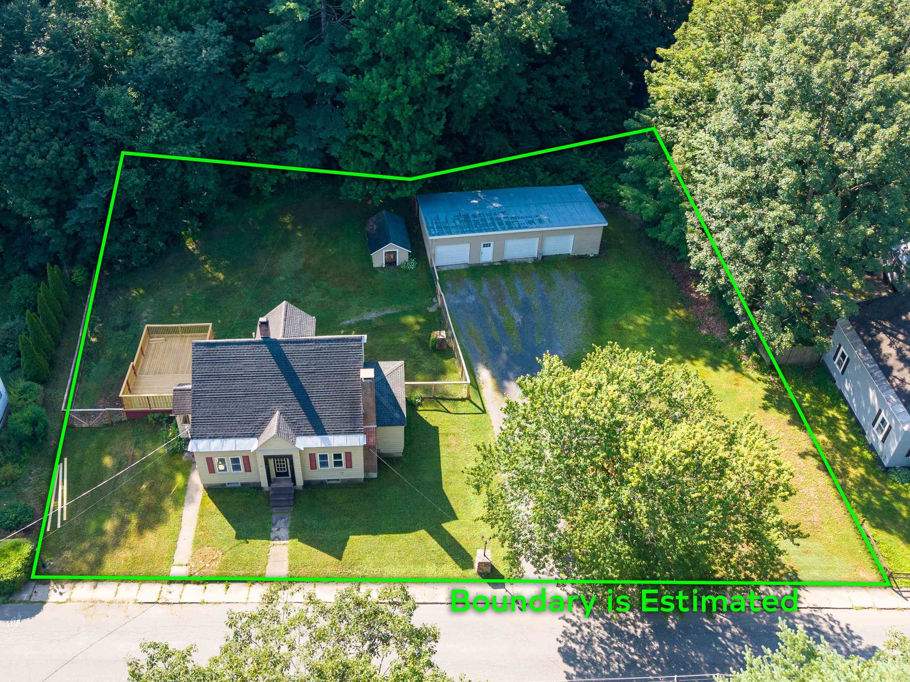 14 Bank Ave, Claremont, NH 03743