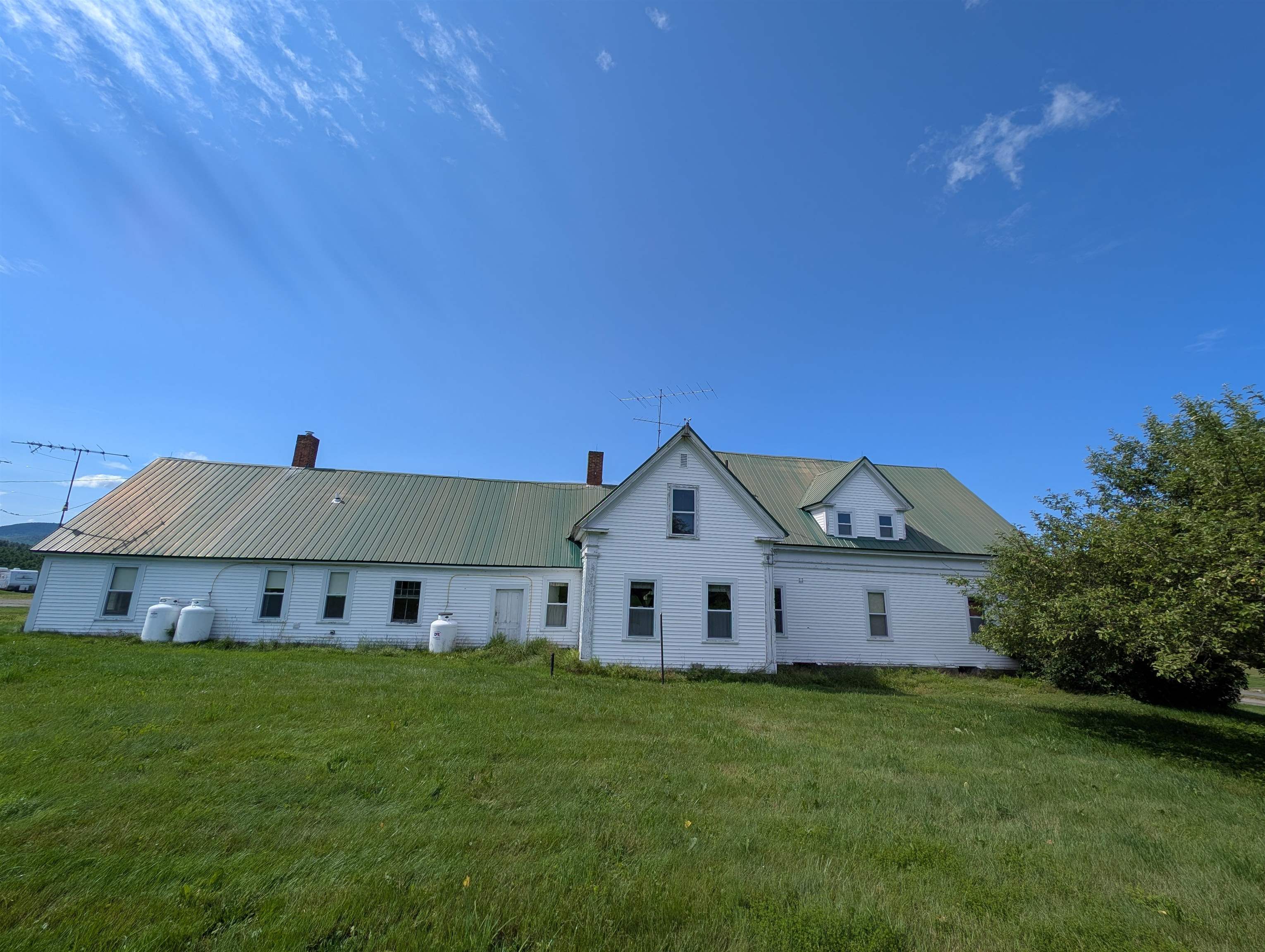 709 Jockey Hill Rd, Landaff, NH 03585