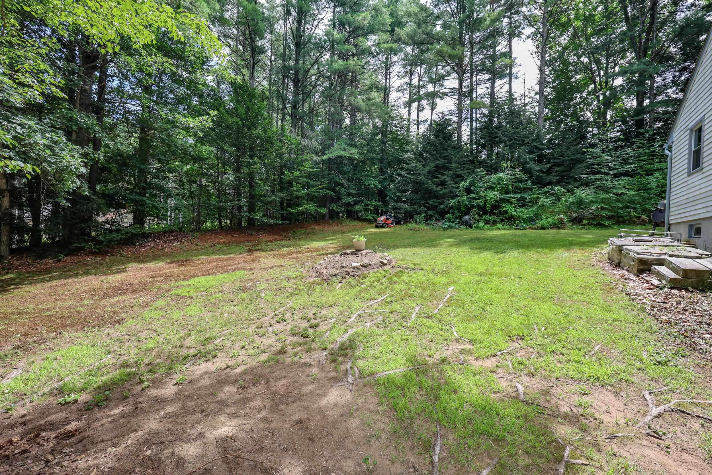 113 Currier Ave, Peterborough, NH 03458