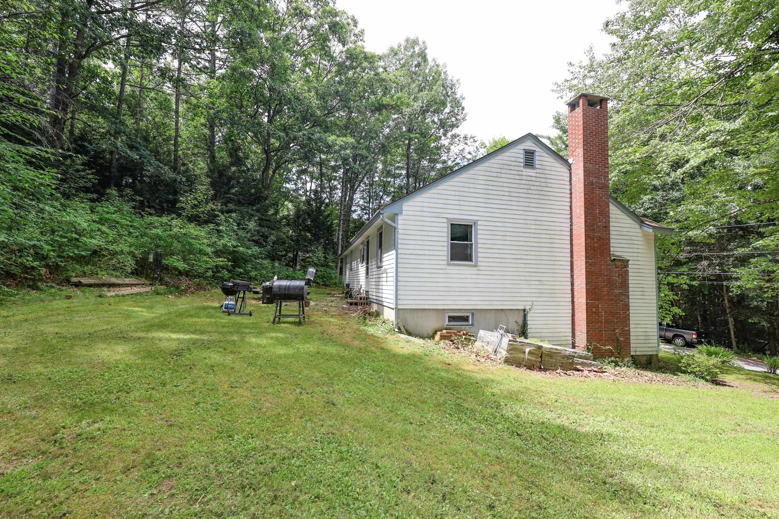113 Currier Ave, Peterborough, NH 03458