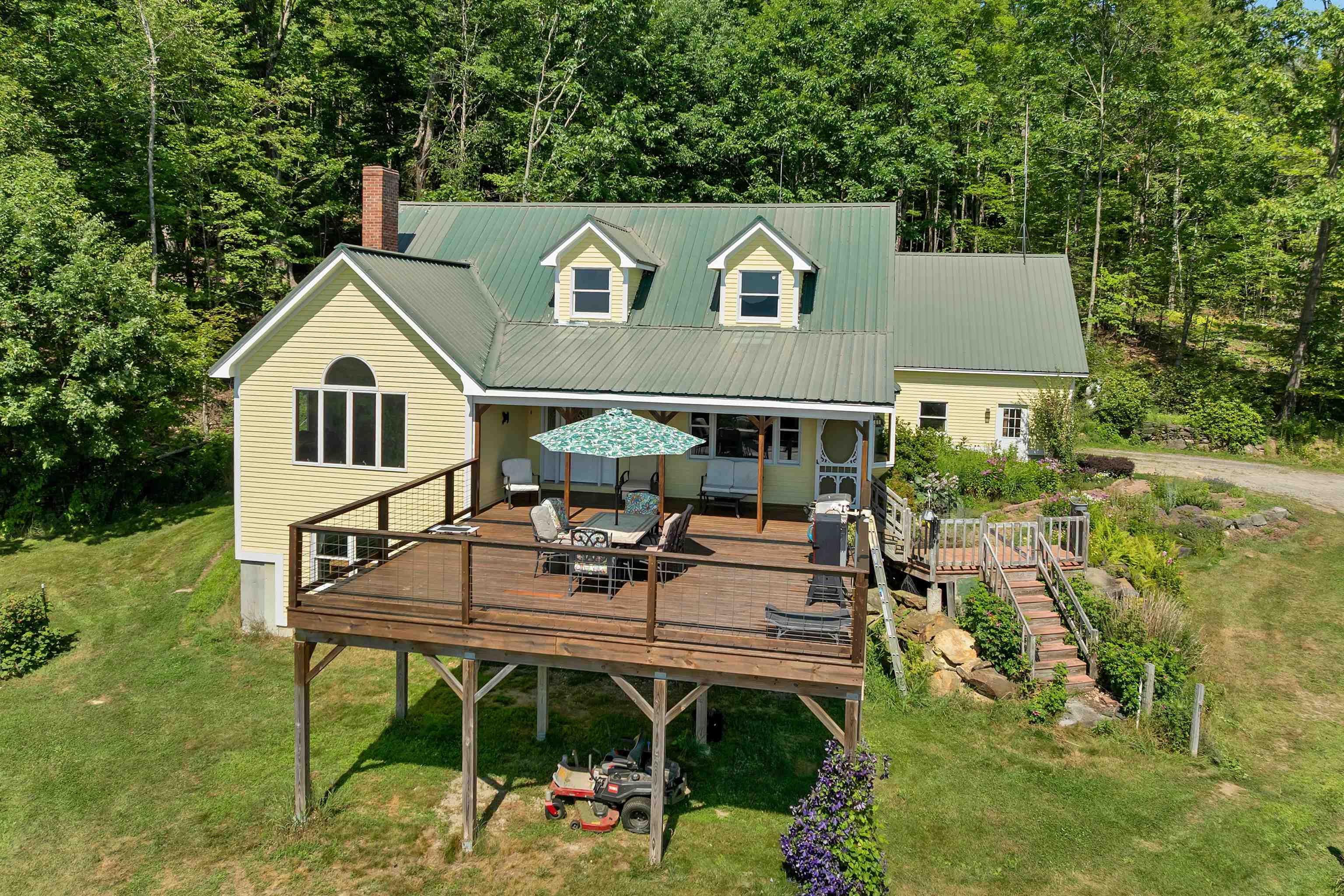 469 Atwell Hill Rd, Wentworth, NH 03282