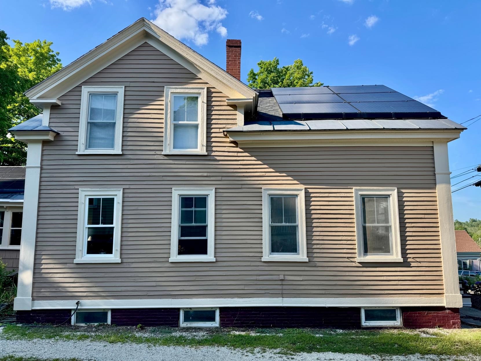 21 Linden St, Somersworth, NH 03878